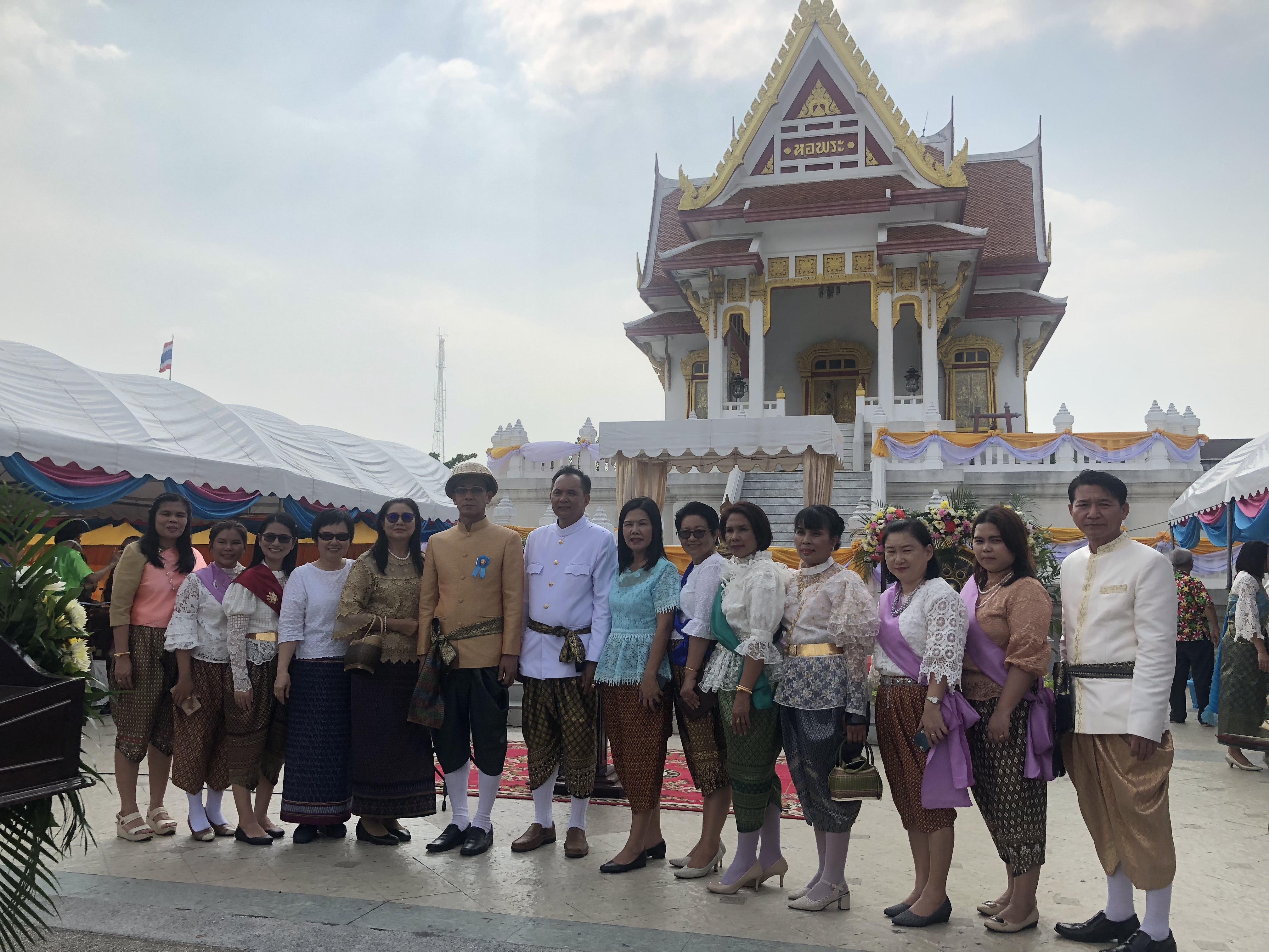 ร่วมเปิดงานนมัสการพระพุทธสิหิงค์ฯ และงานสงกรานต์จังหวัดชลบุรี
