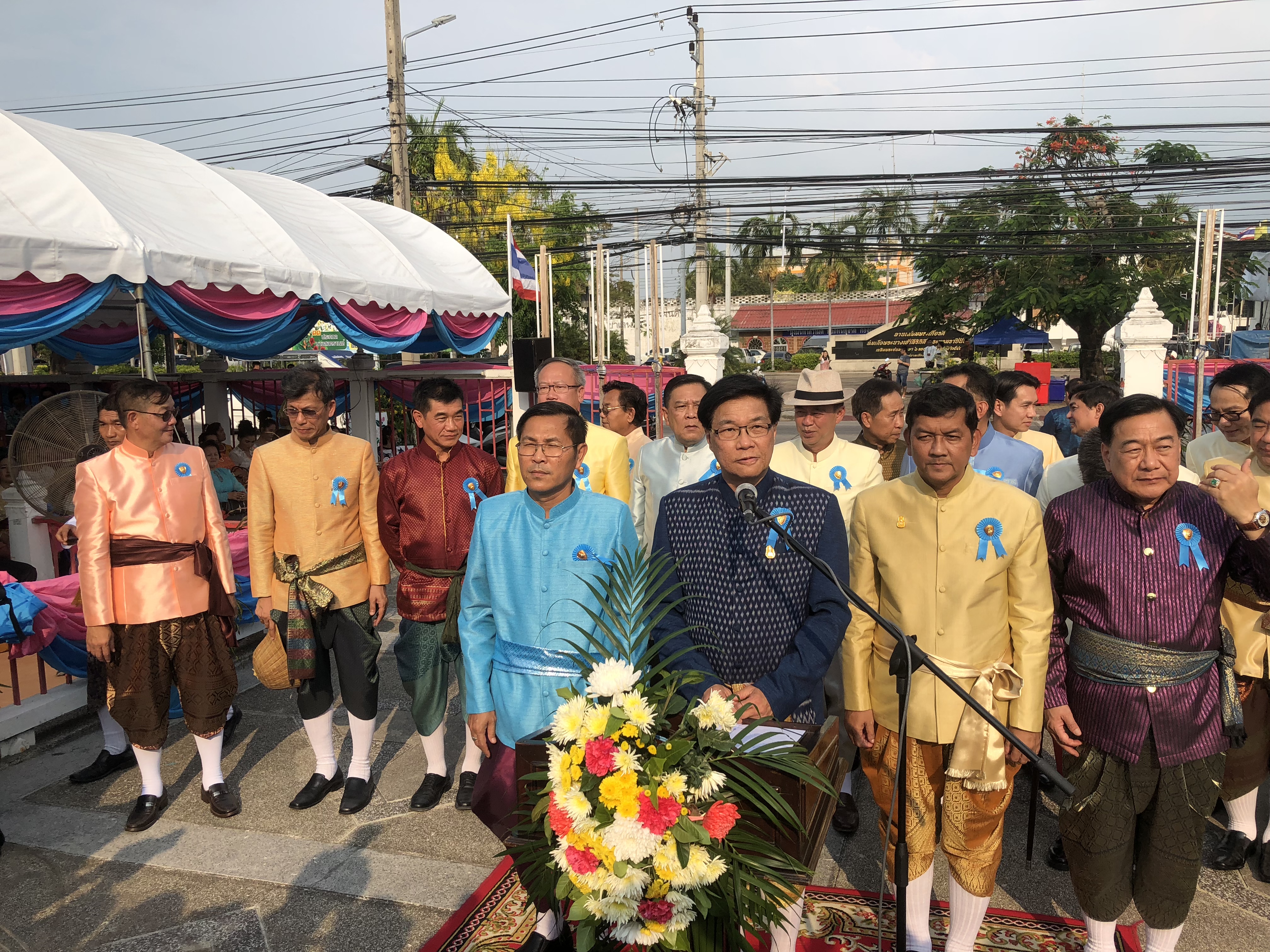ร่วมเปิดงานนมัสการพระพุทธสิหิงค์ฯ และงานสงกรานต์จังหวัดชลบุรี