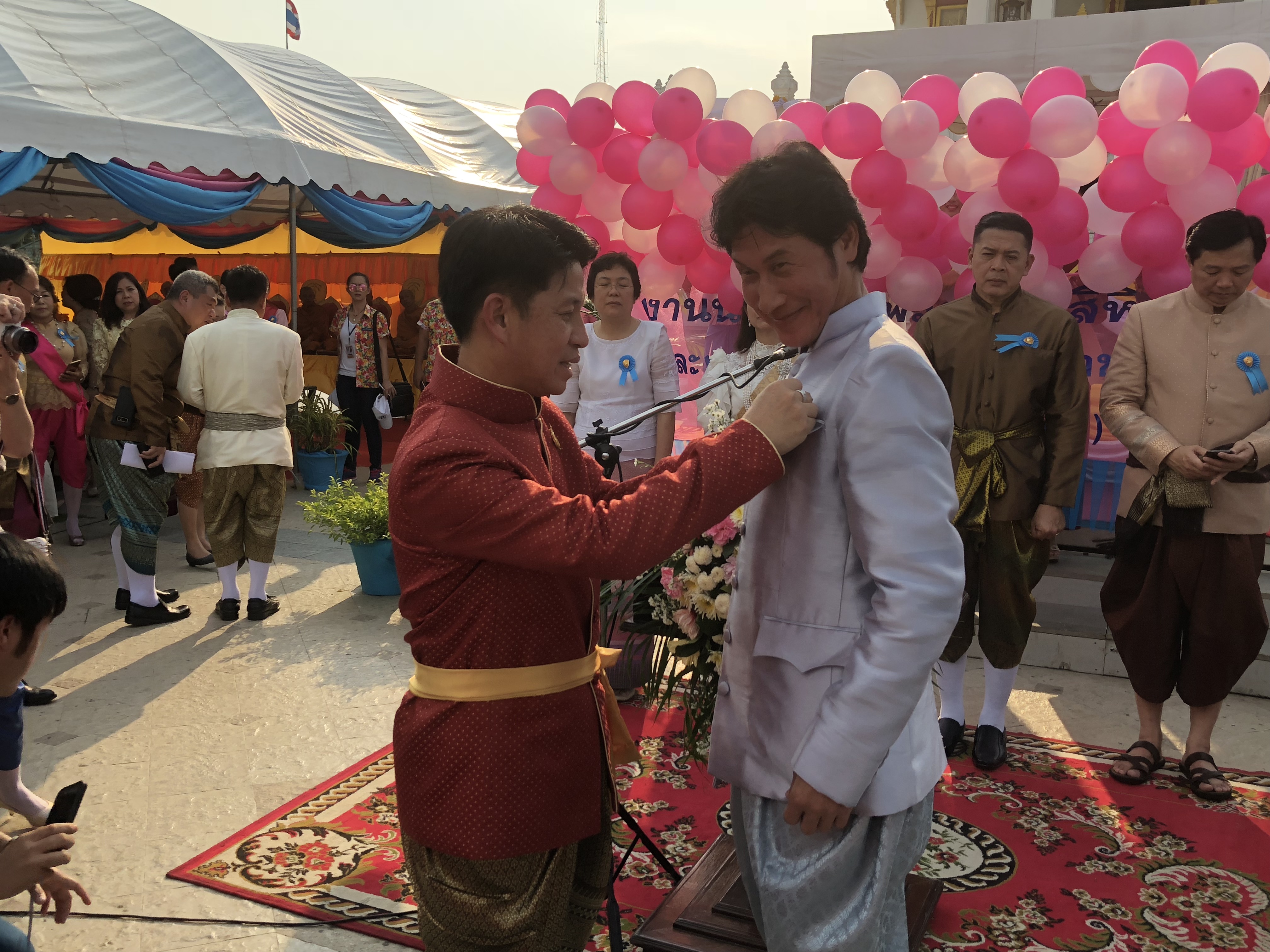 มอบโล่และเข็มเชิดชูเกียรติให้แก่คนดีศรีเมืองชลจังหวัดชลบุรี ประจำปี 2561