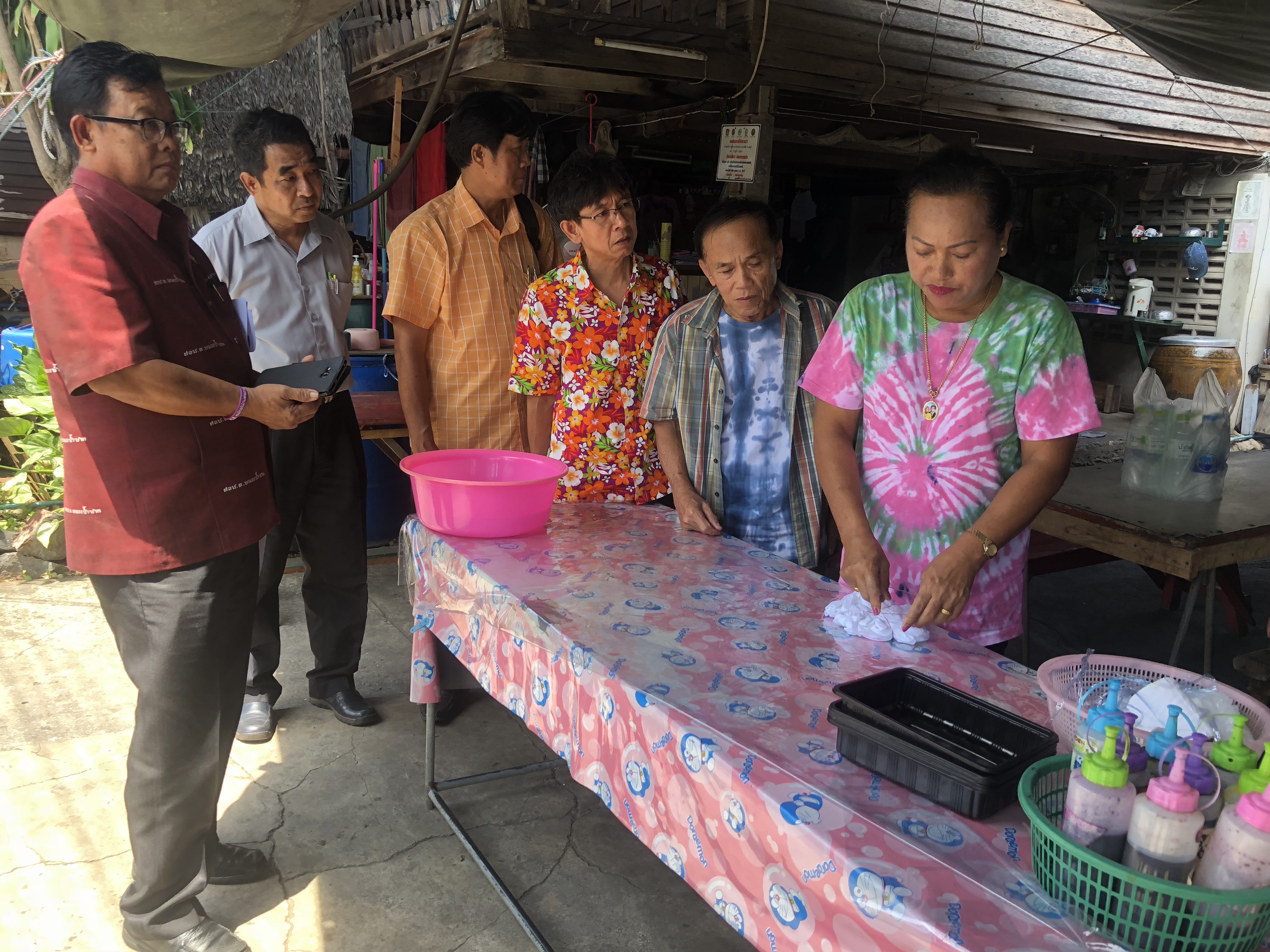 คัดเลือกครัวเรือนสัมมาชีพชุมชนตัวอย่างระดับจังหวัด อ.เกาะสีชัง