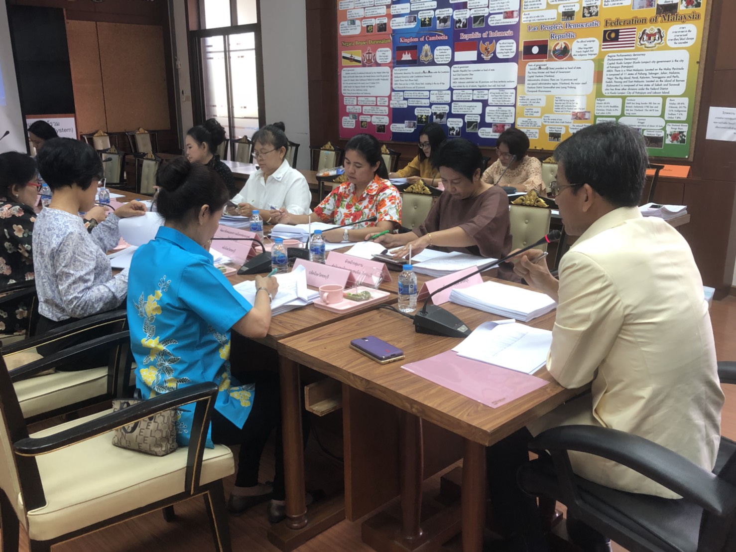 ประชุมคณะอนุกรรมการบริหารกองทุนพัฒนาบทบาทสตรีระดับจังหวัด ครั้งที่ 5/2561