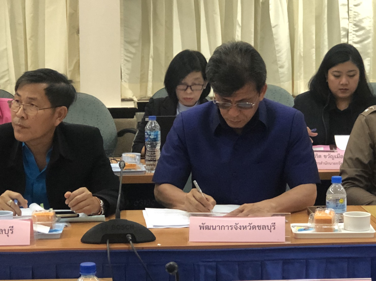 ประชุมการตรวจติดตามการขับเคลื่อนการพัฒนาประเทศตามโครงการไทยนิยม ยั่งยืน