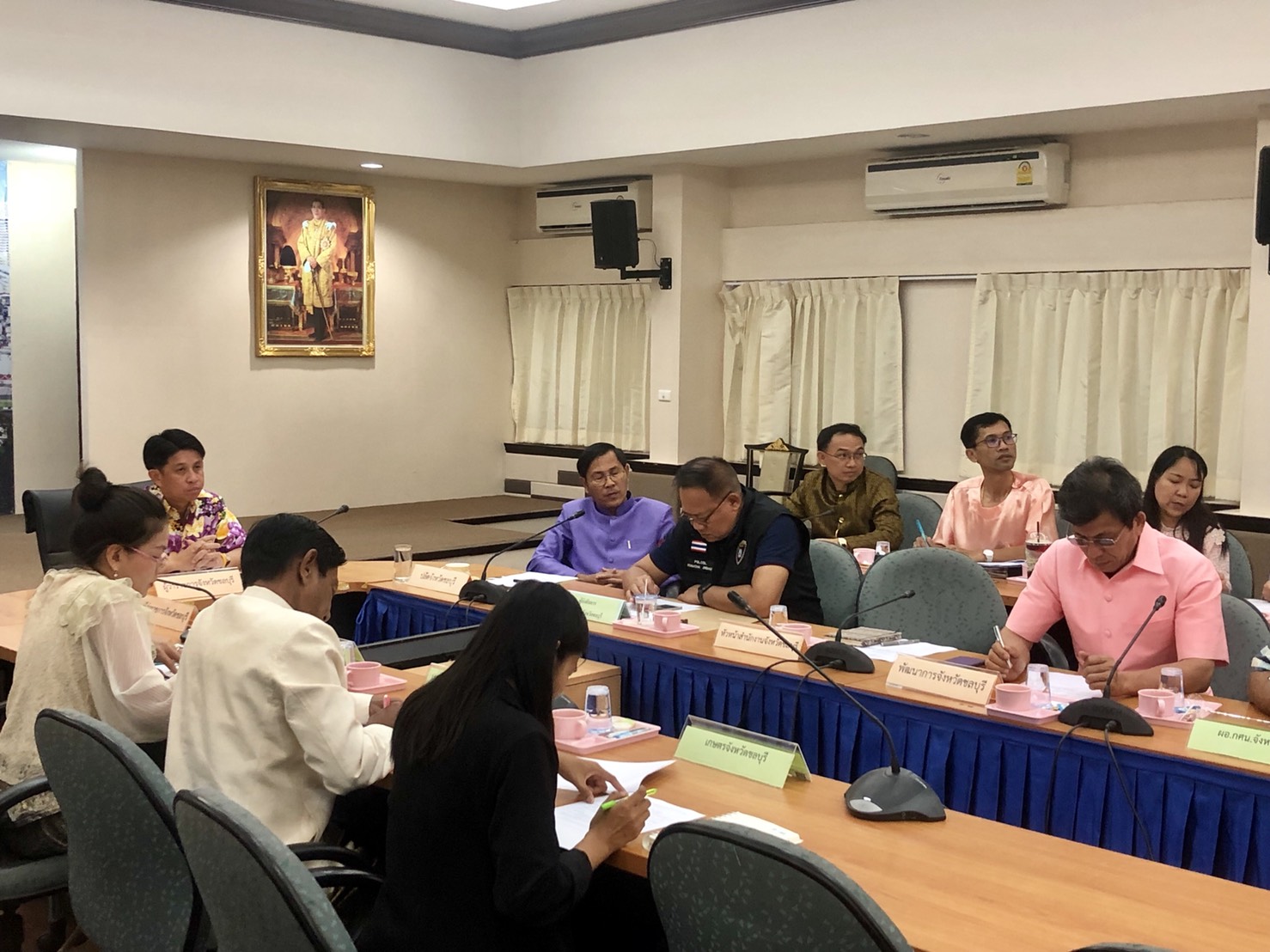 ร่วมประชุมมอบแนวทางการลงพื้นที่ ครั้งที่ 4 ของทีมขับเคลื่อนการพัฒนาประเทศ ตามโครงการไทยนิยม ยั่งยืน ระดับจังหวัด (จังหวัดชลบุรี) ผ่านระบบวีดิทัศน์ทางไกล (Video Conference)