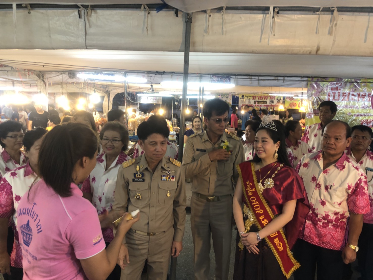 เปิดงาน “แอ่งเล็ก Check in …ที่นี่ชลบุรี” ภายใต้สานพลังประชารัฐพัฒนาการท่องเที่ยวโดยชุมชน