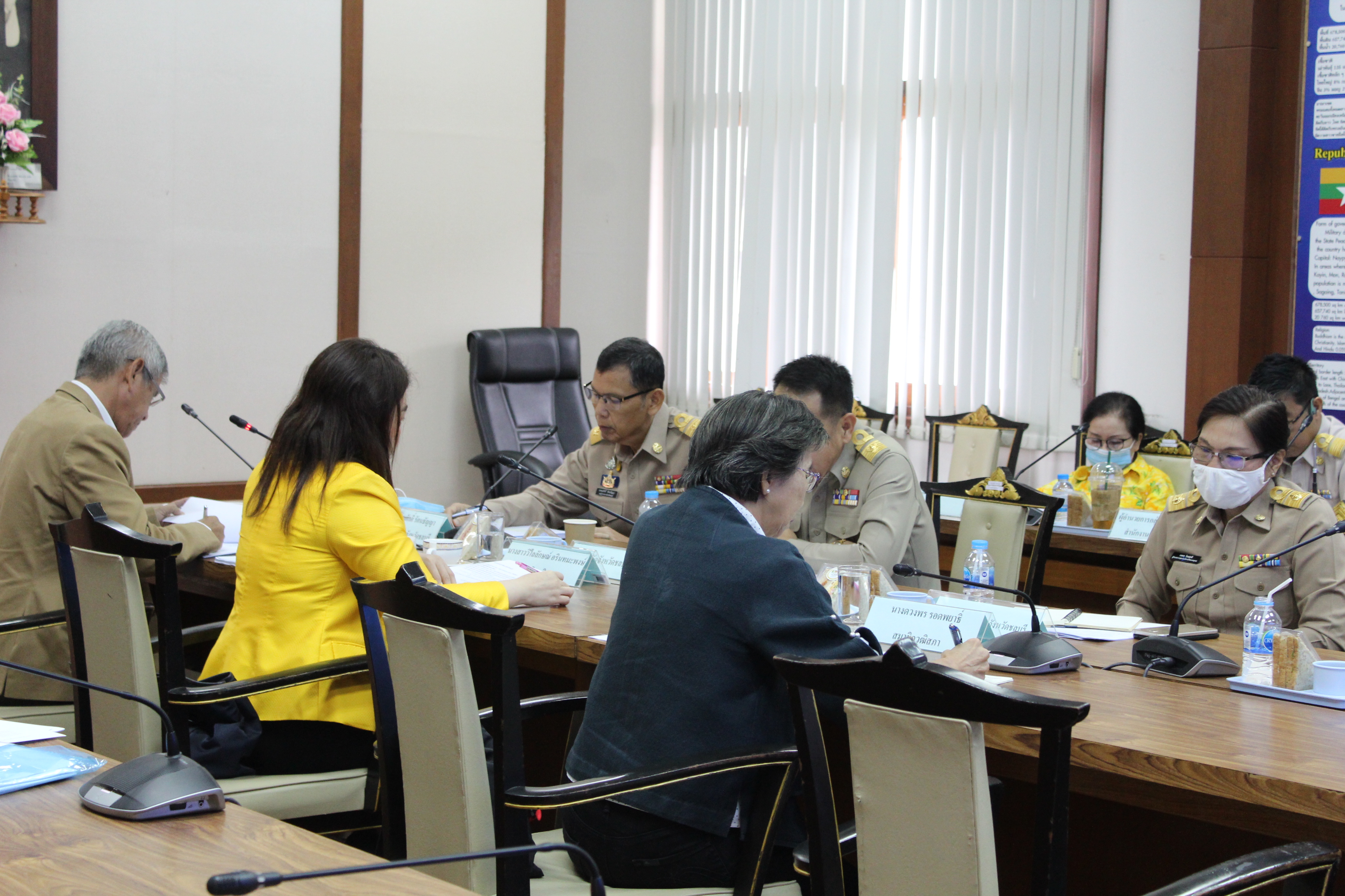 โครงการสมาชิกวุฒิสภาพบประชาชน