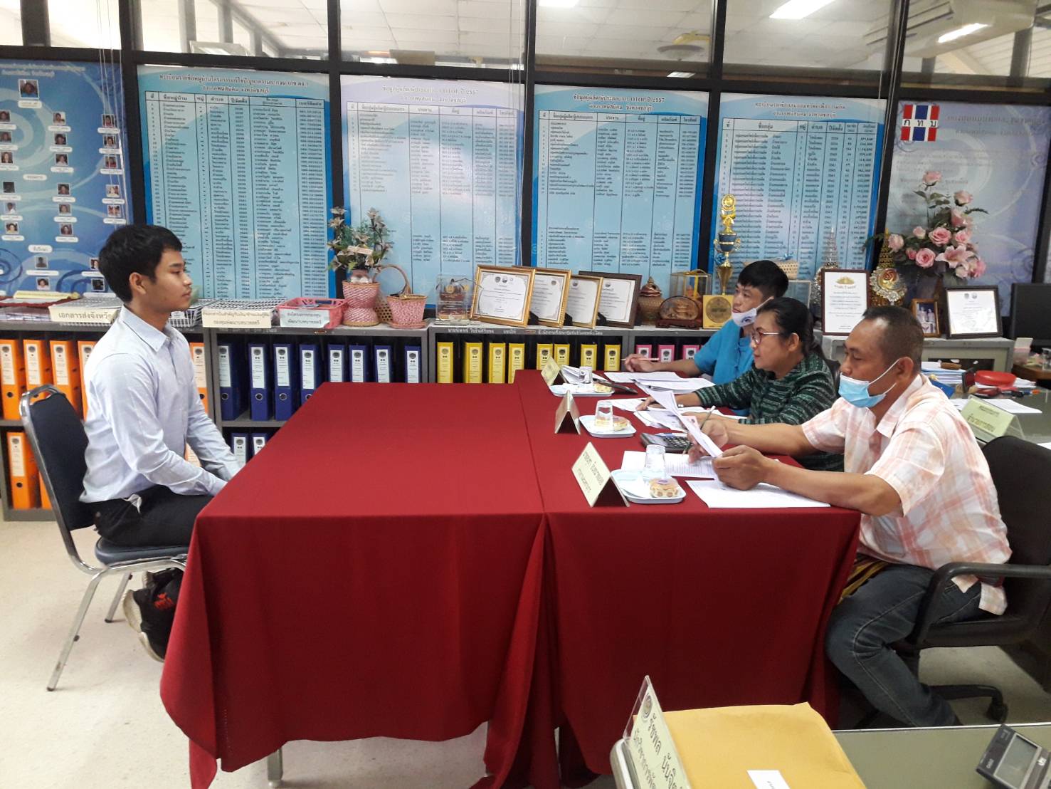 สอบสัมภาษณ์ลูกจ้างเหมาบริการโครงการ “โคก หนอง นา โมเดล”