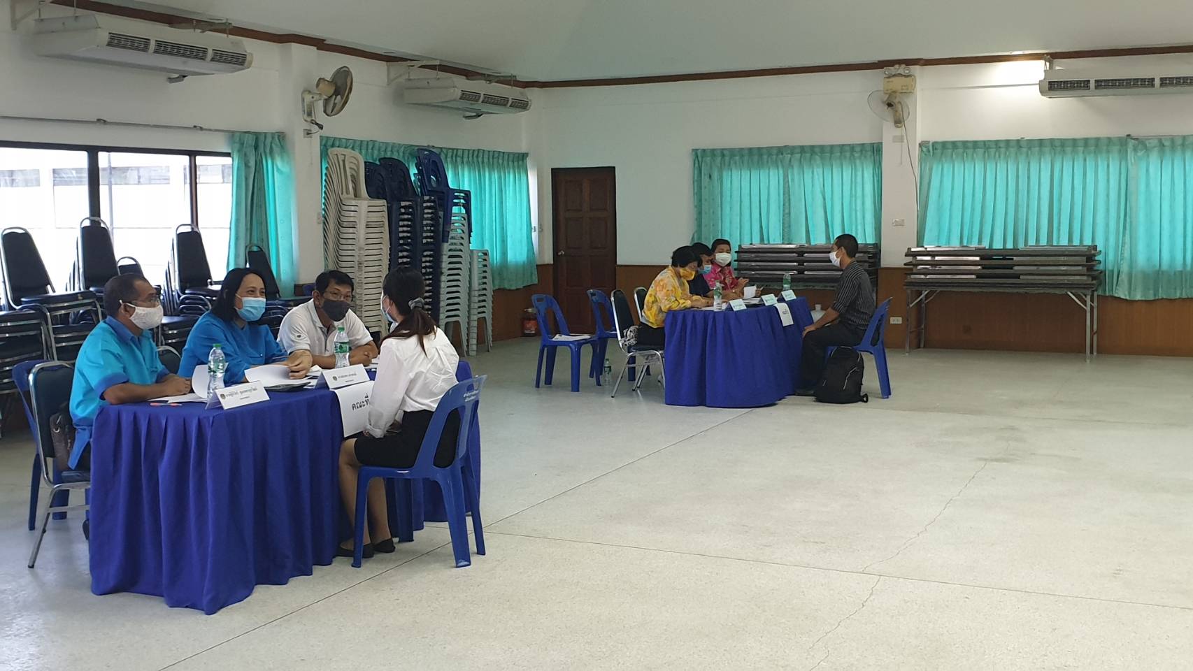 สอบสัมภาษณ์ลูกจ้างเหมาบริการ “โคก หนอง นา โมเดล” อำเภอบางละมุง