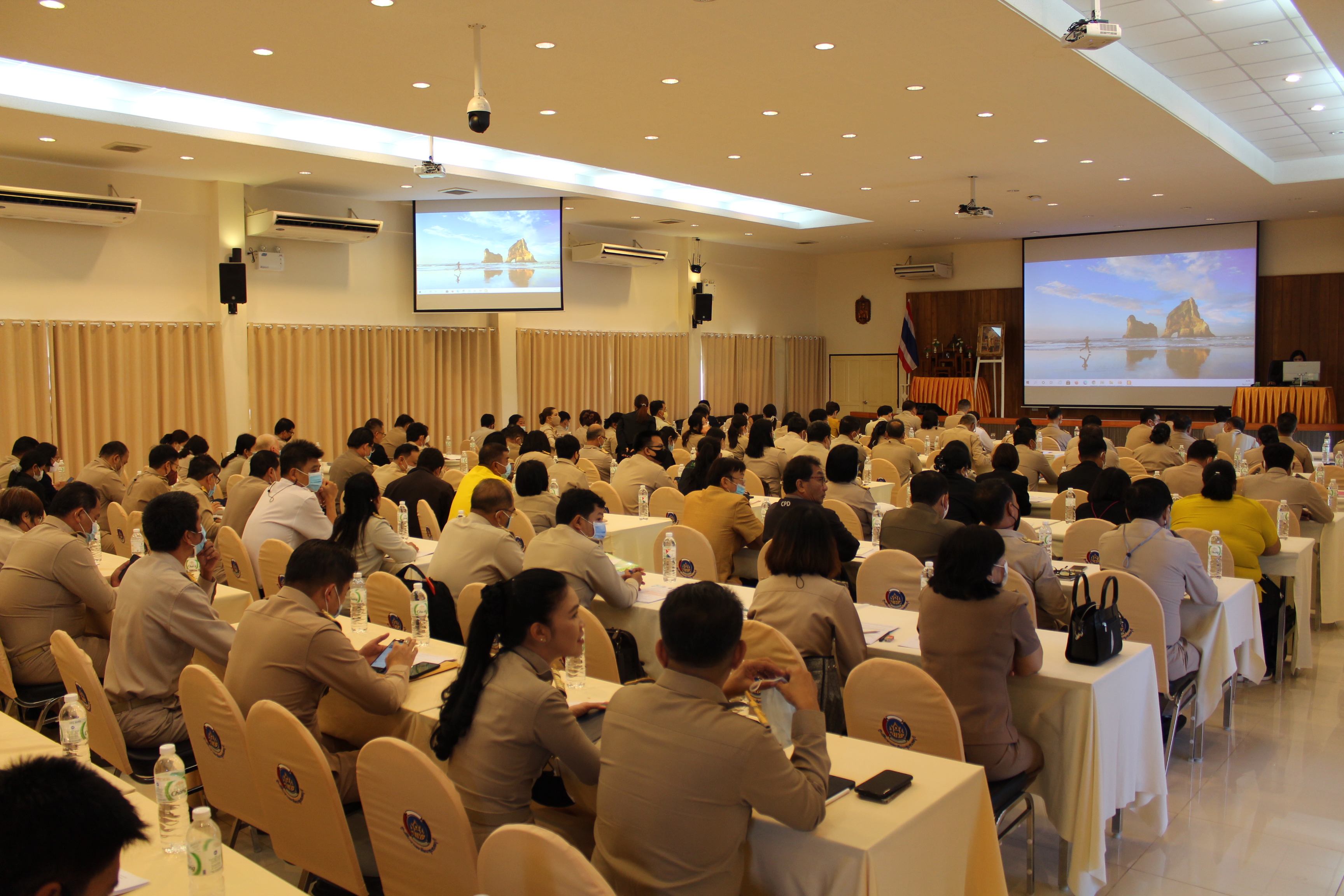 การประชุมเพื่อจัดทำแผนดำเนินงานโครงการพัชรสุธาคชานุรักษ์ ประจำปี 2564