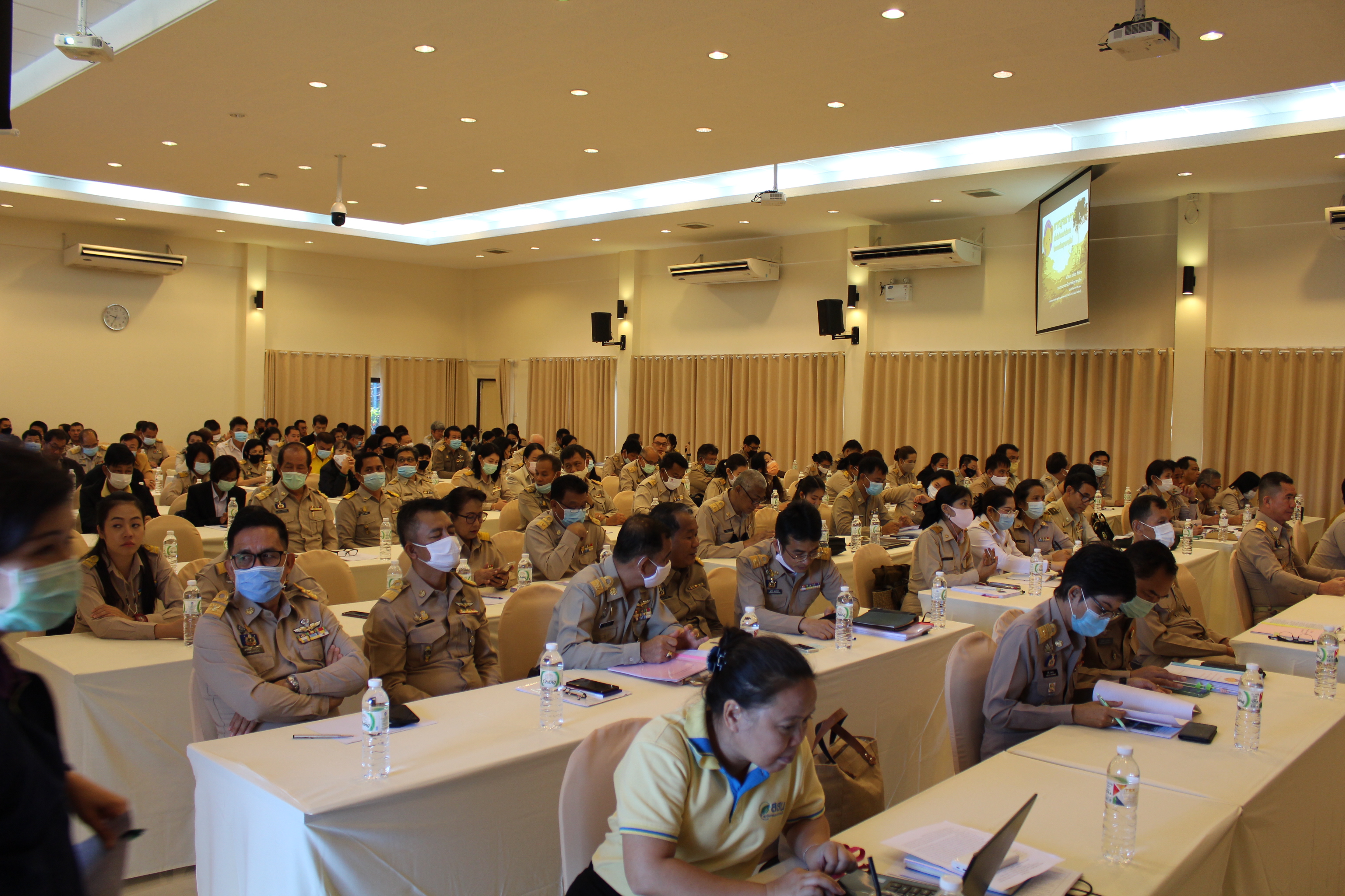 การประชุมเพื่อจัดทำแผนดำเนินงานโครงการพัชรสุธาคชานุรักษ์ ประจำปี 2564