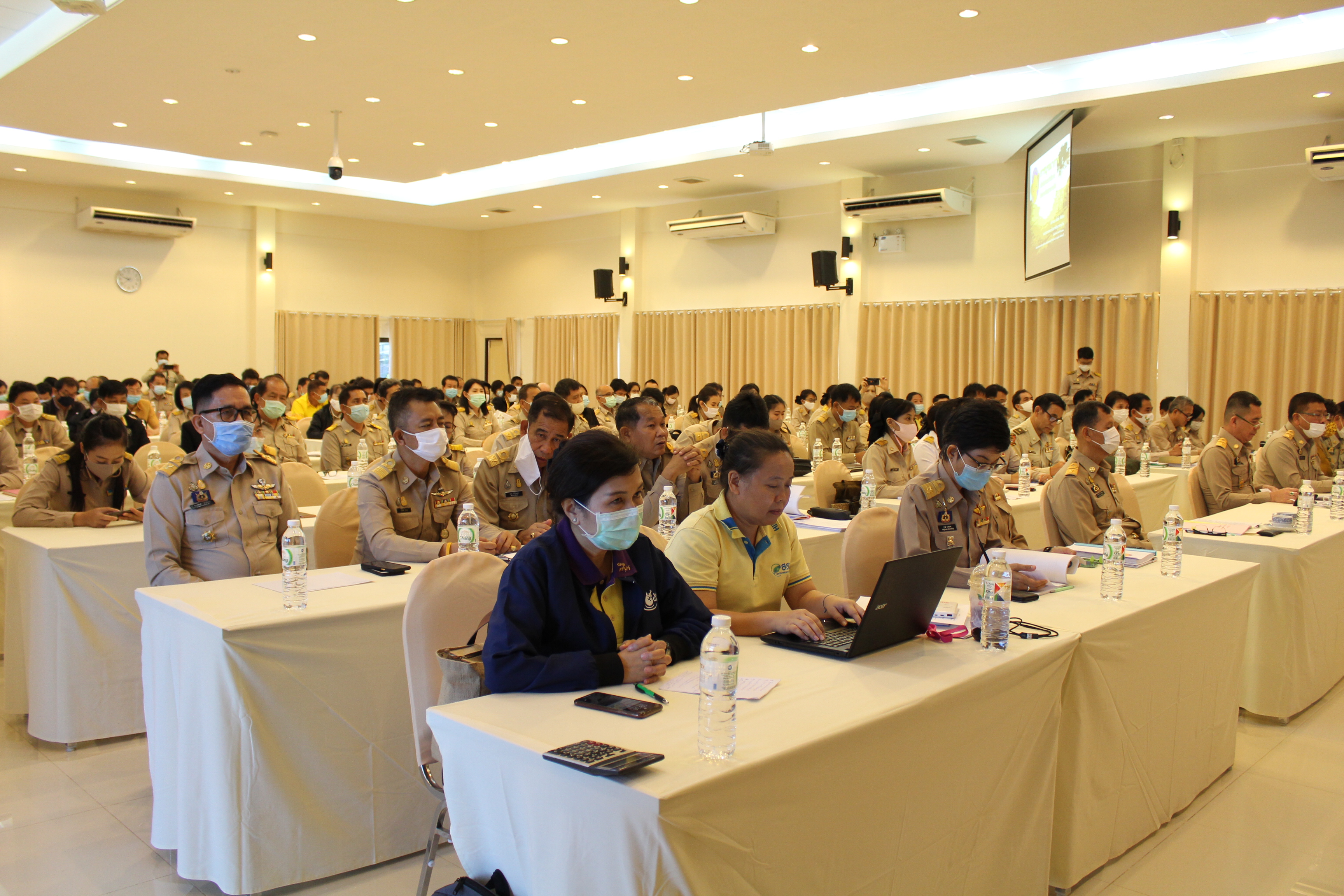 การประชุมเพื่อจัดทำแผนดำเนินงานโครงการพัชรสุธาคชานุรักษ์ ประจำปี 2564