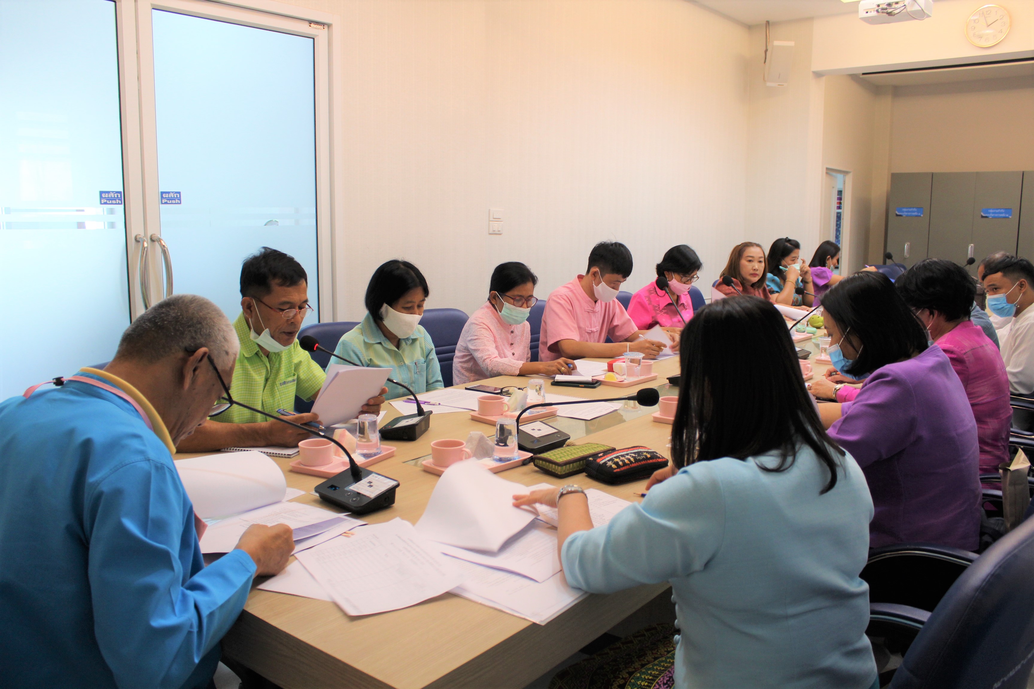 ประชุมคณะกรรมการสอบสัมภาษณ์ ในการคัดเลือกบุคคลเพื่อจัดจ้างเป็นลูกจ้างเหมาบริการ โครงการ “โคก หนอง นา โมเดล”