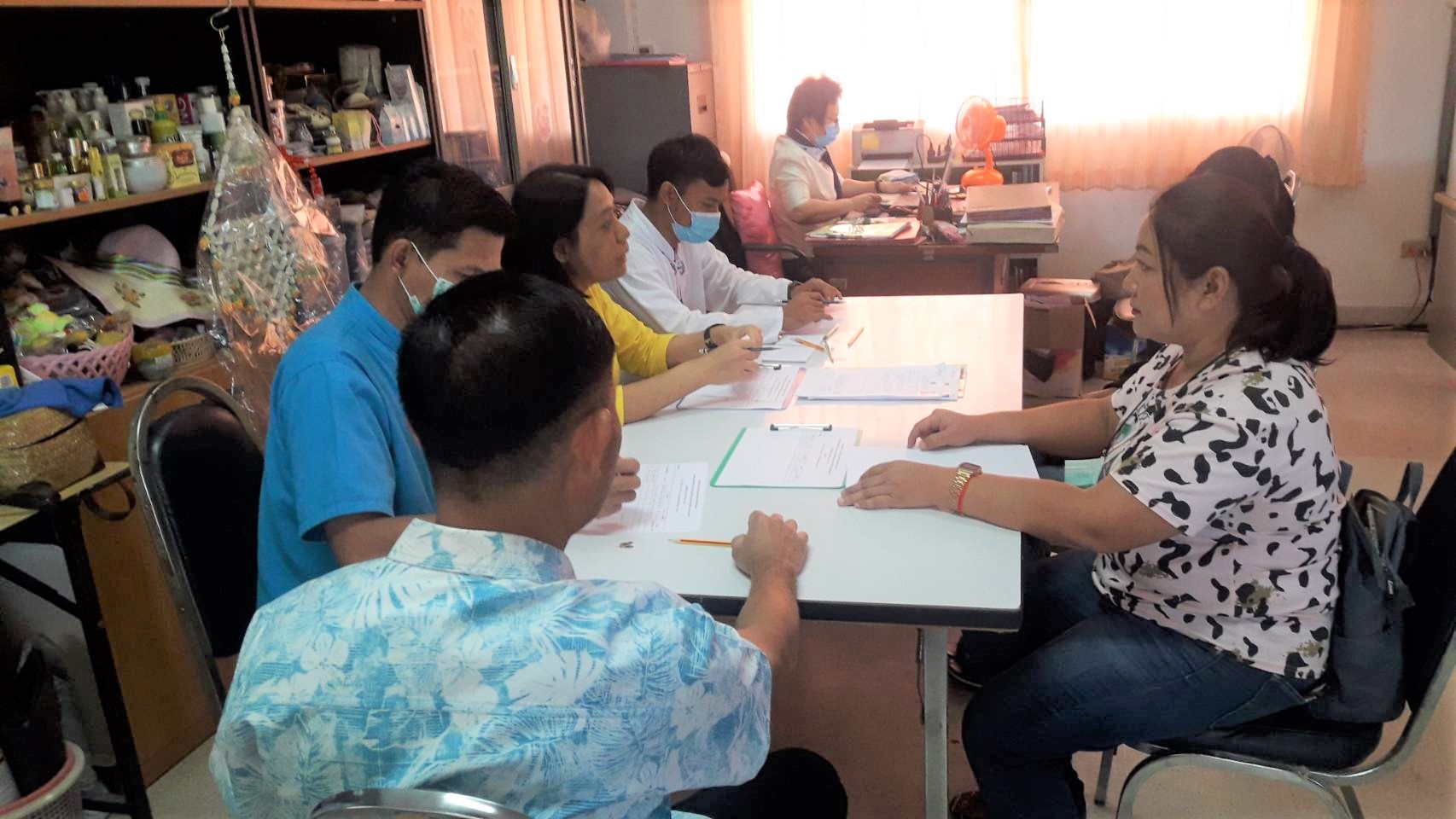 สอบสัมภาษณ์ลูกจ้างเหมาบริการโครงการ “โคก หนอง นา โมเดล”