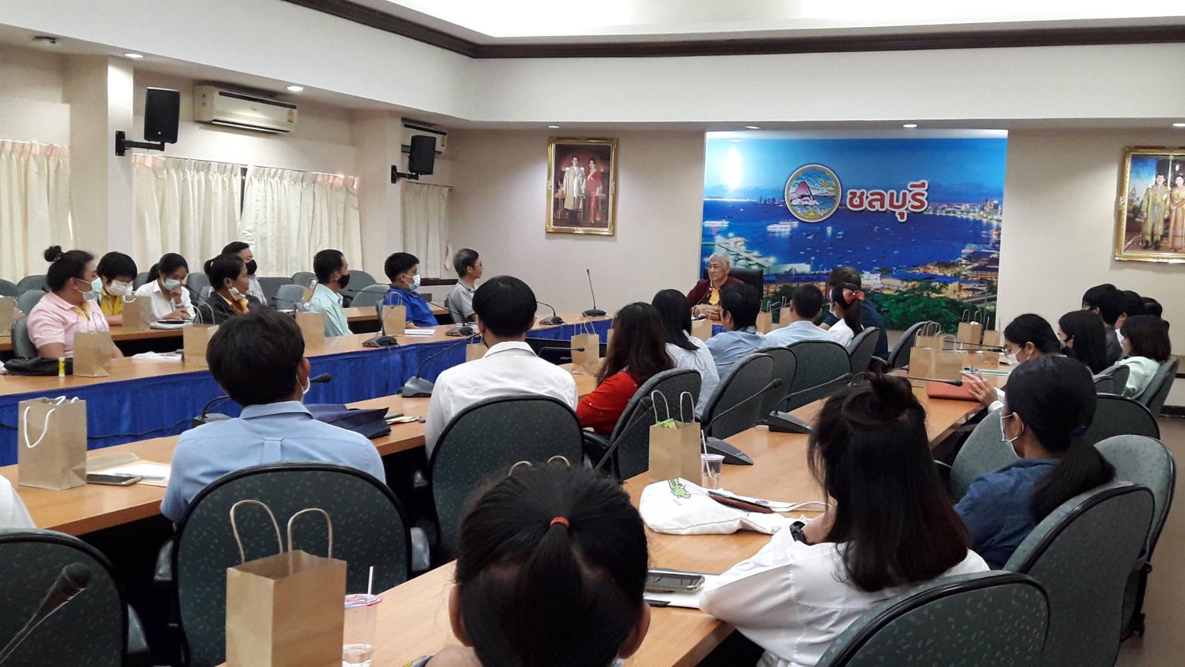 ปฐมนิเทศผู้ผ่านการคัดเลือกเป็นลูกจ้างเหมาบริการเพื่อปฏิบัติภารกิจตามโครงการ “โคก หนอง นา โมเดล”