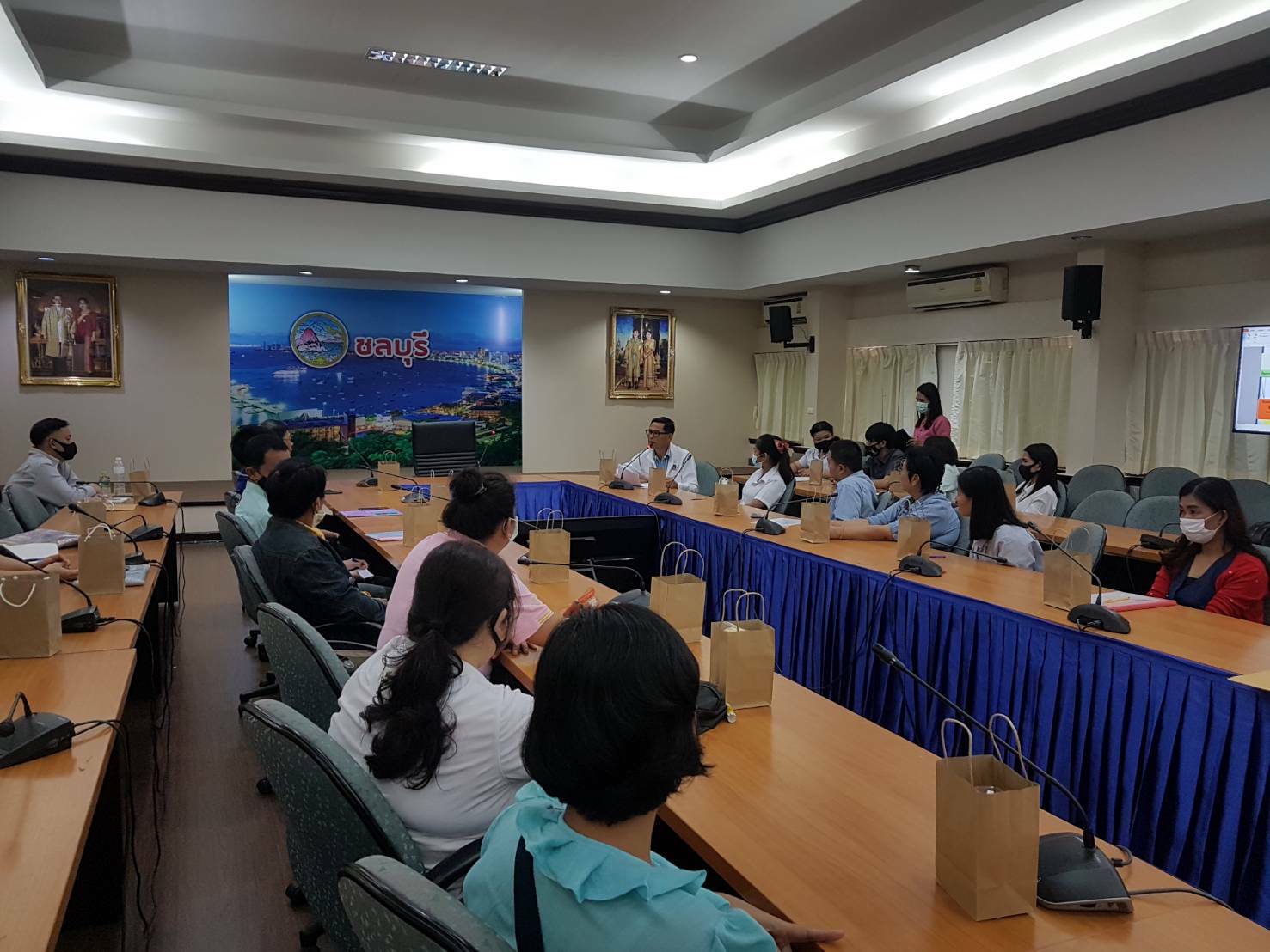 ปฐมนิเทศผู้ผ่านการคัดเลือกเป็นลูกจ้างเหมาบริการเพื่อปฏิบัติภารกิจตามโครงการ “โคก หนอง นา โมเดล”