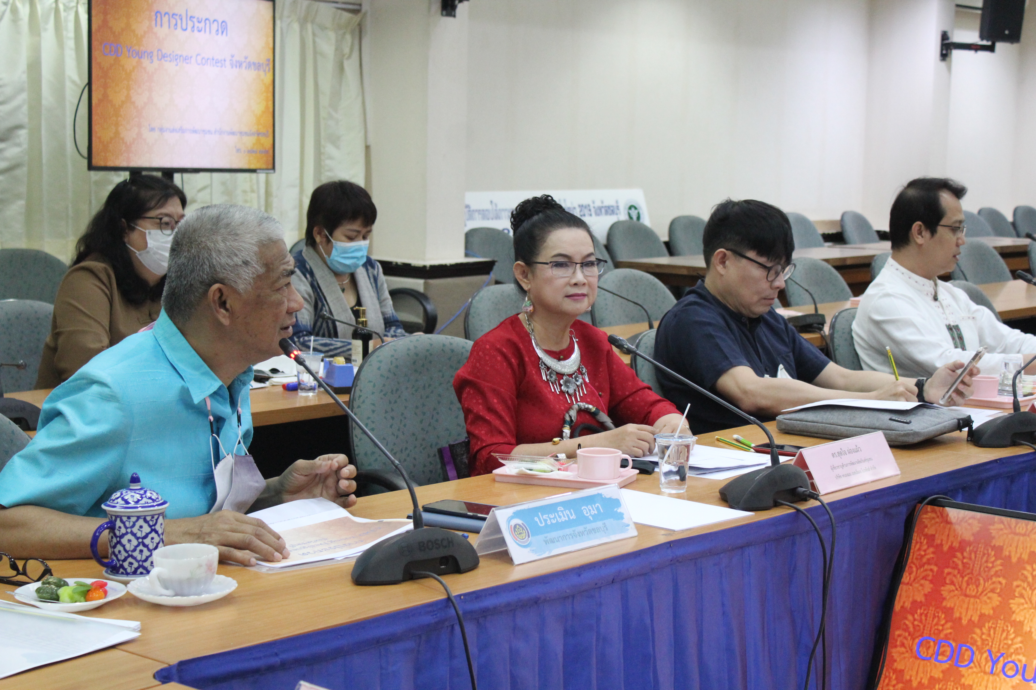 พช.ชลบุรี จัดประกวดโครงการ CDD Young Designer Contest
