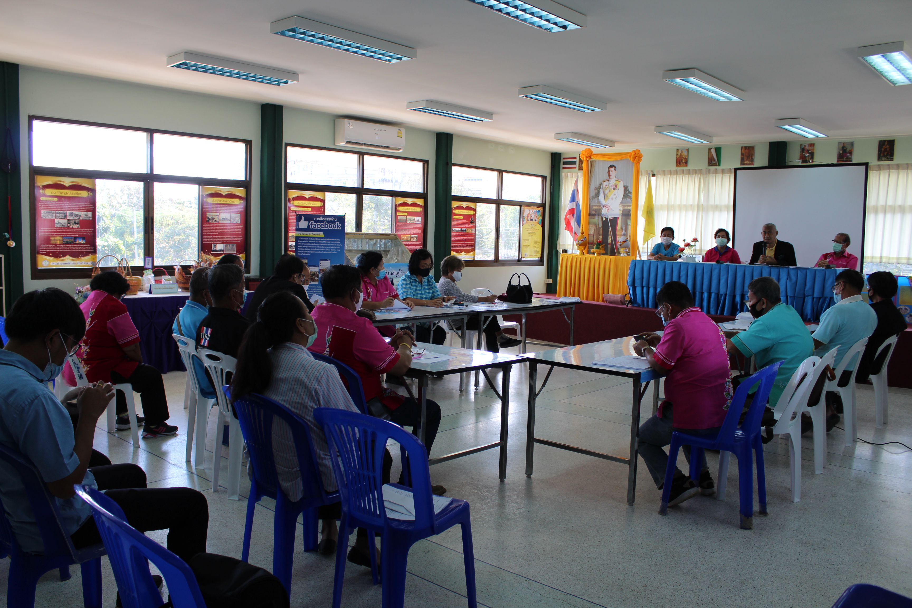 พจ.ชลบุรี ร่วมประชุมคณะกรรมการเครือข่าย กทบ. และตรวจเยี่ยมพื้นที่