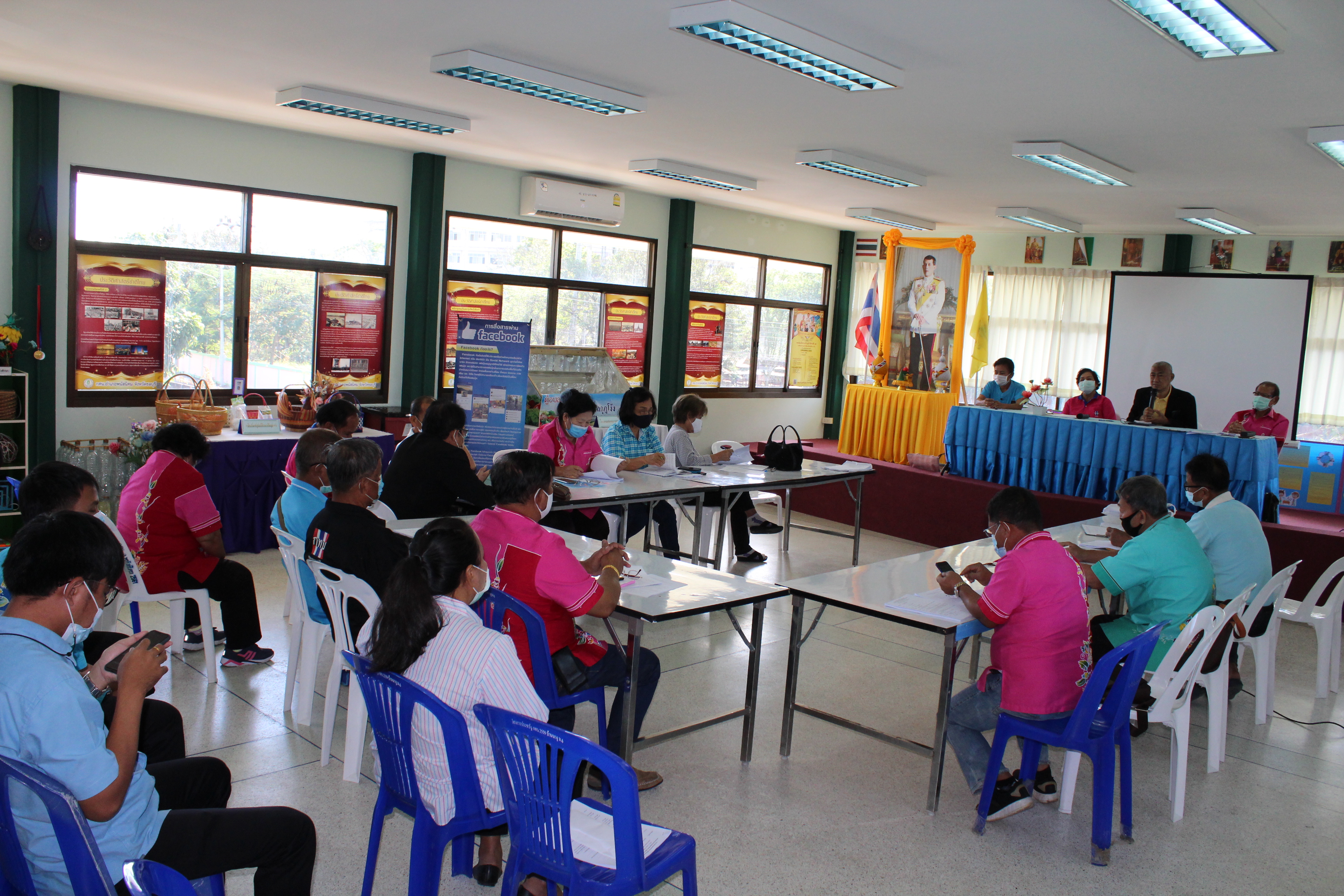 พจ.ชลบุรี ร่วมประชุมคณะกรรมการเครือข่าย กทบ. และตรวจเยี่ยมพื้นที่