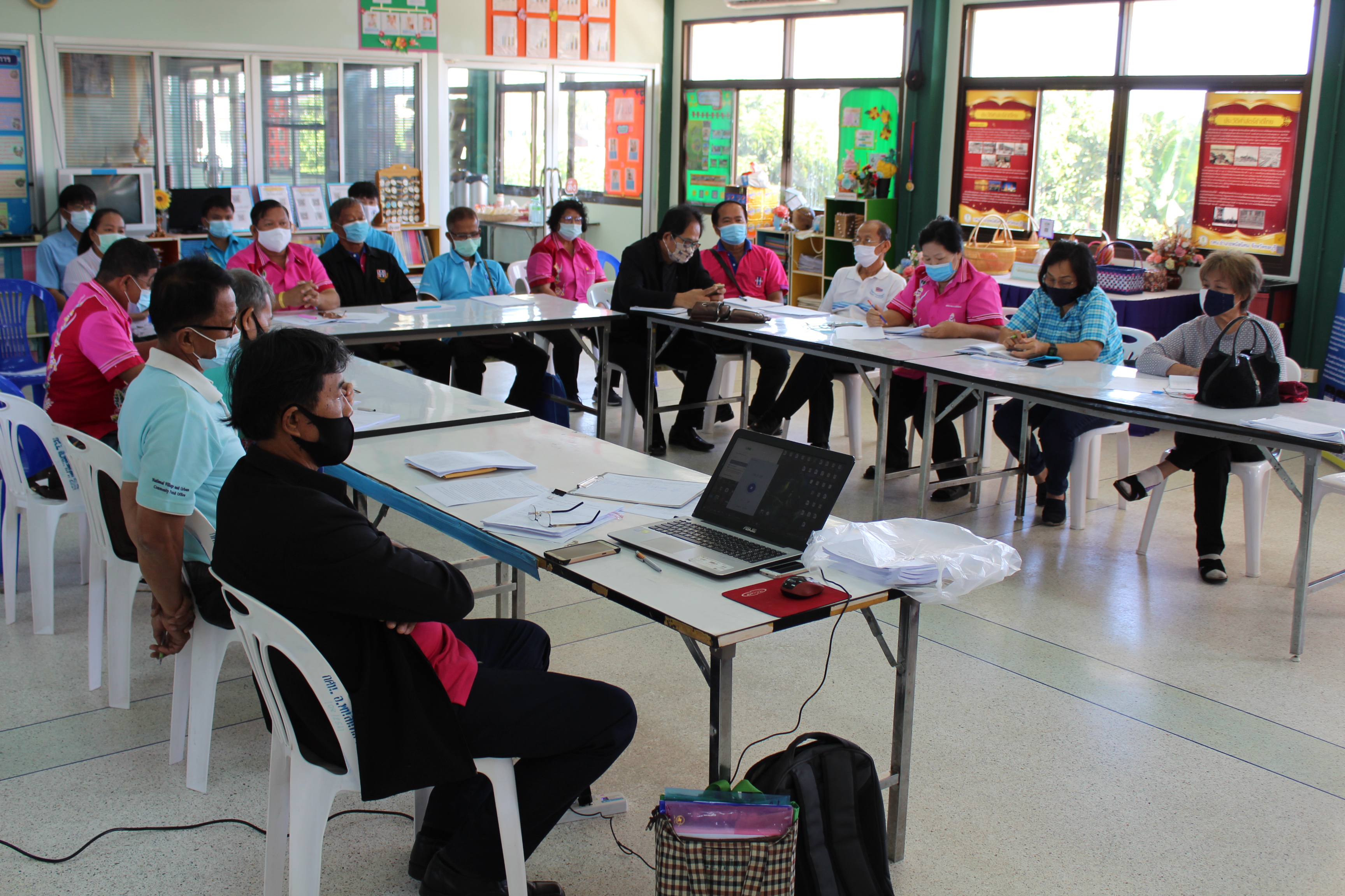 พจ.ชลบุรี ร่วมประชุมคณะกรรมการเครือข่าย กทบ. และตรวจเยี่ยมพื้นที่