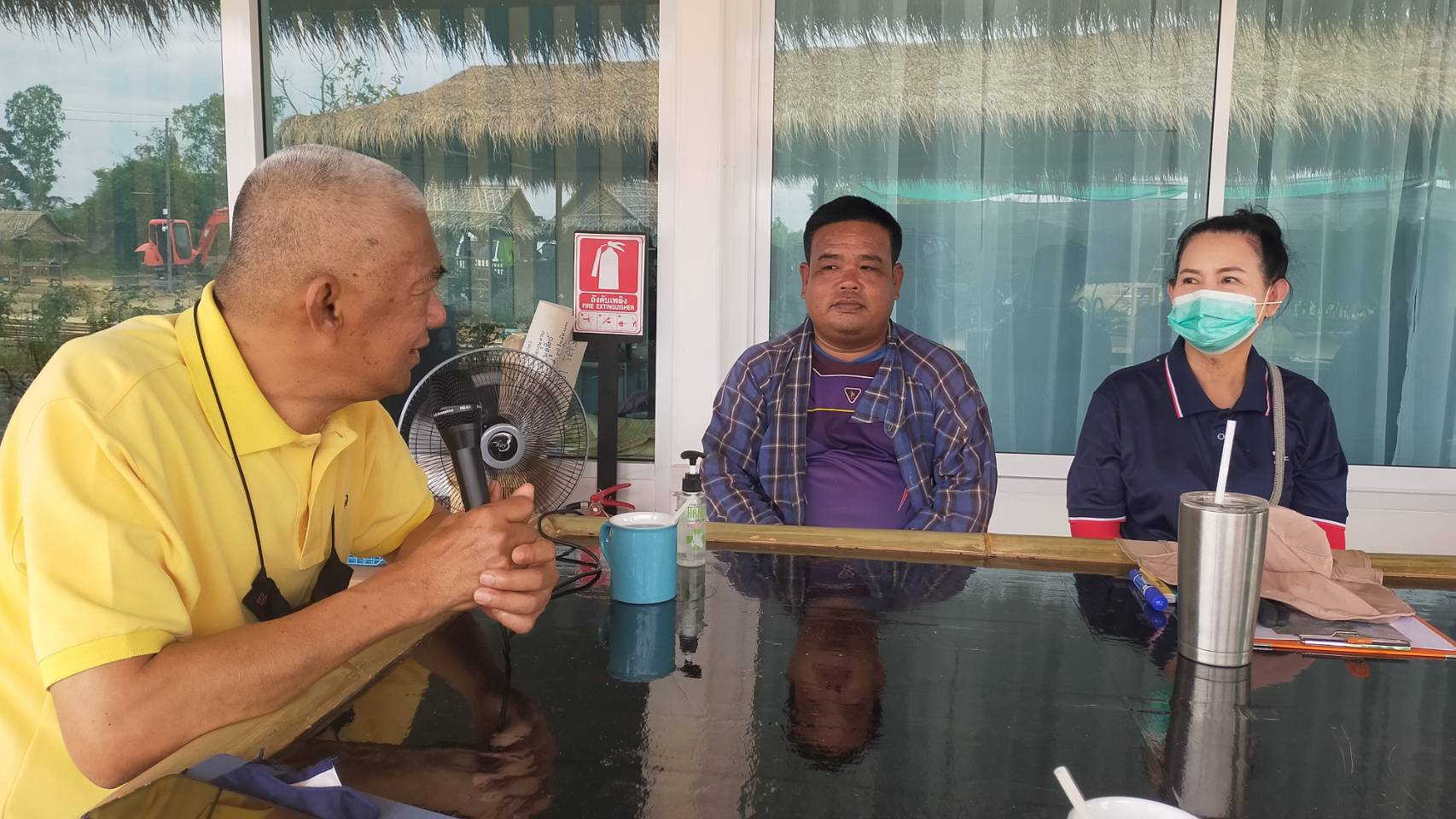 พจ.ชลบุรี ลงพื้นที่ติดตามโครงการ “โคก หนอง นา โมเดล” อ.พนัสนิคม