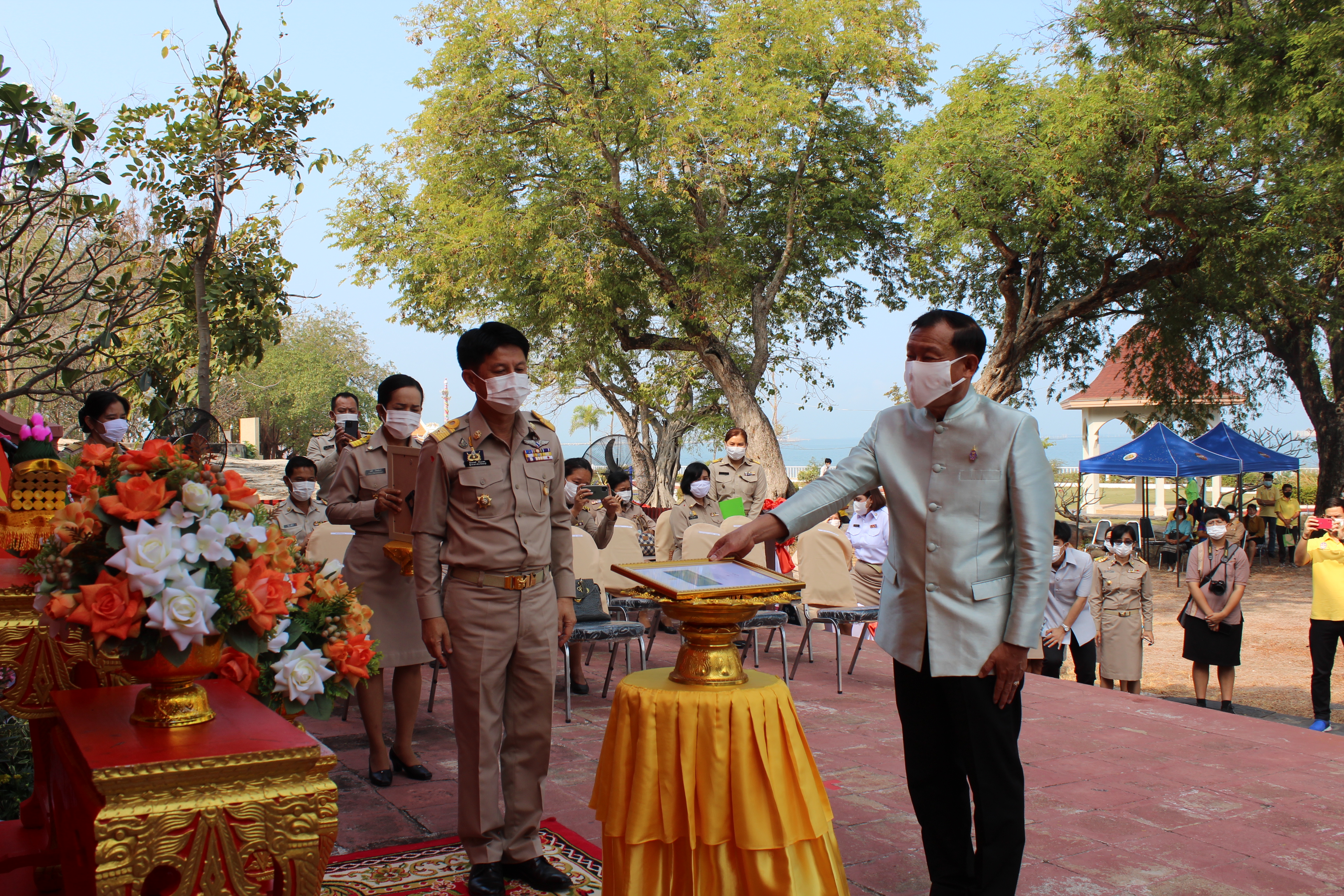 จังหวัดชลบุรีจัดพิธีลงนามถวายพระพรชัยมงคลสมเด็จพระเจ้าลูกเธอ เจ้าฟ้าสิริวัณณวรี นารีรัตนราชกัญญา เนื่องในโอกาสวันคล้ายวันประสูติ 8 มกราคม 2564