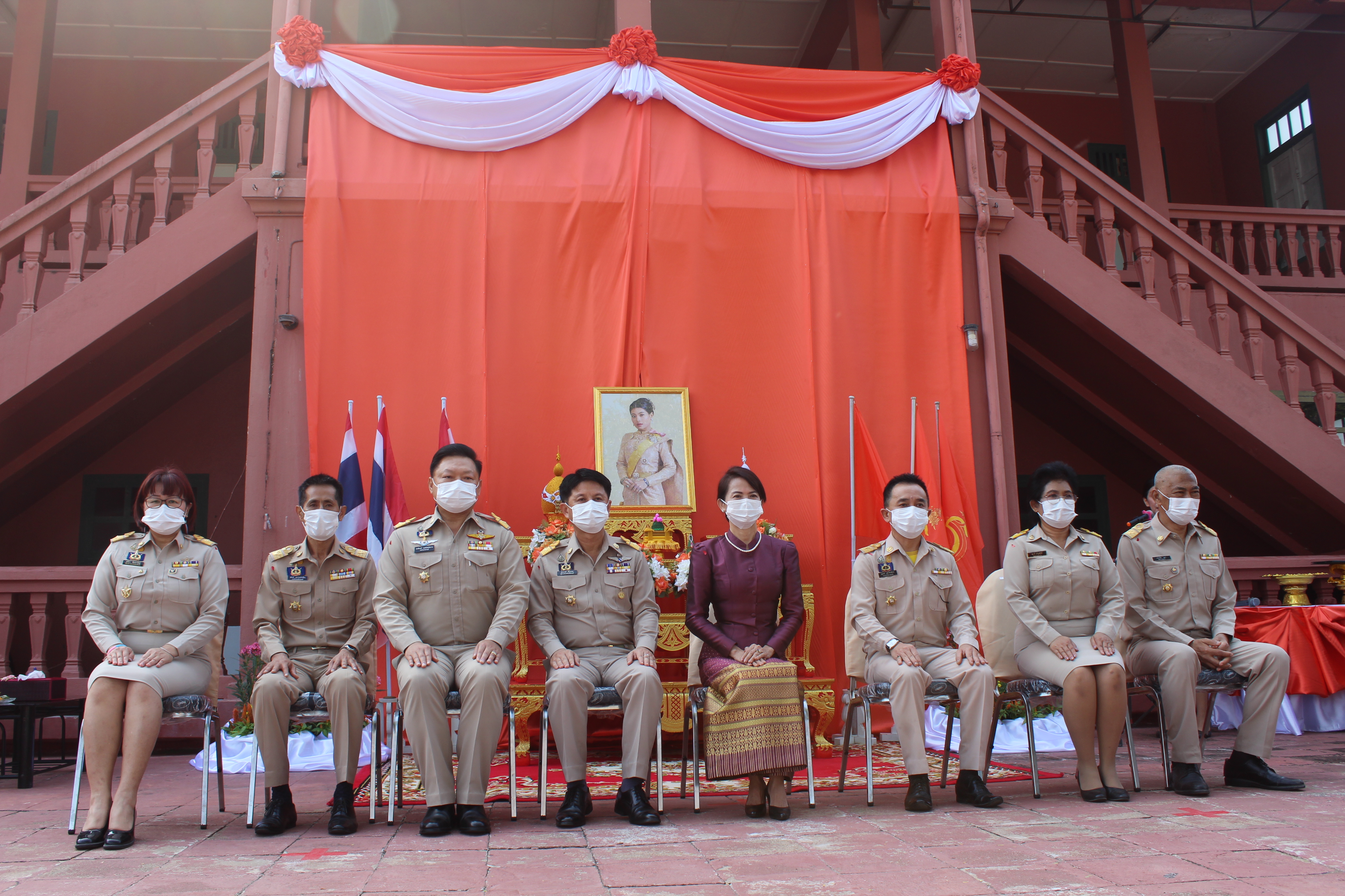 จังหวัดชลบุรีจัดพิธีลงนามถวายพระพรชัยมงคลสมเด็จพระเจ้าลูกเธอ เจ้าฟ้าสิริวัณณวรี นารีรัตนราชกัญญา เนื่องในโอกาสวันคล้ายวันประสูติ 8 มกราคม 2564
