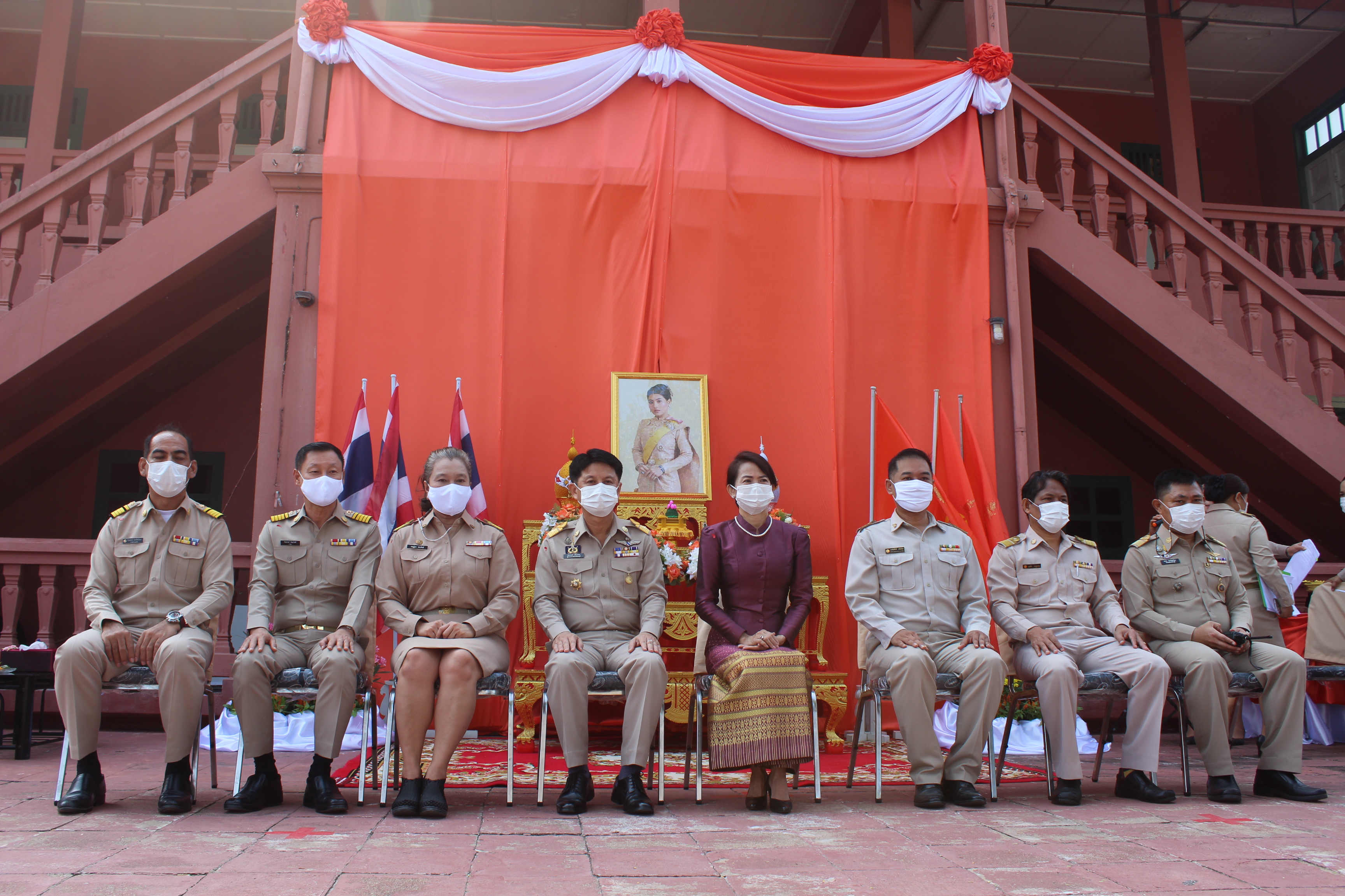 จังหวัดชลบุรีจัดพิธีลงนามถวายพระพรชัยมงคลสมเด็จพระเจ้าลูกเธอ เจ้าฟ้าสิริวัณณวรี นารีรัตนราชกัญญา เนื่องในโอกาสวันคล้ายวันประสูติ 8 มกราคม 2564