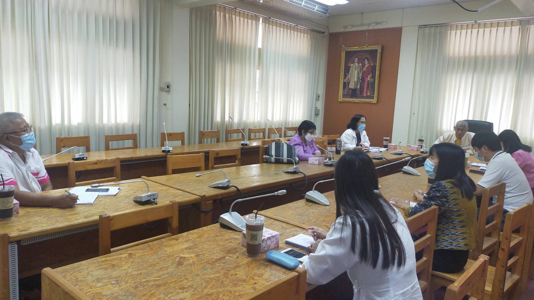 พจ.ชลบุรี ออกติดตามนิเทศงาน สพอ.พานทอง