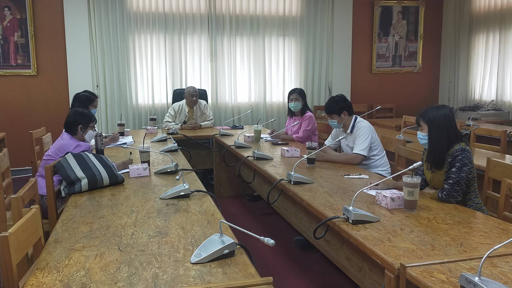 พจ.ชลบุรี ออกติดตามนิเทศงาน สพอ.พานทอง