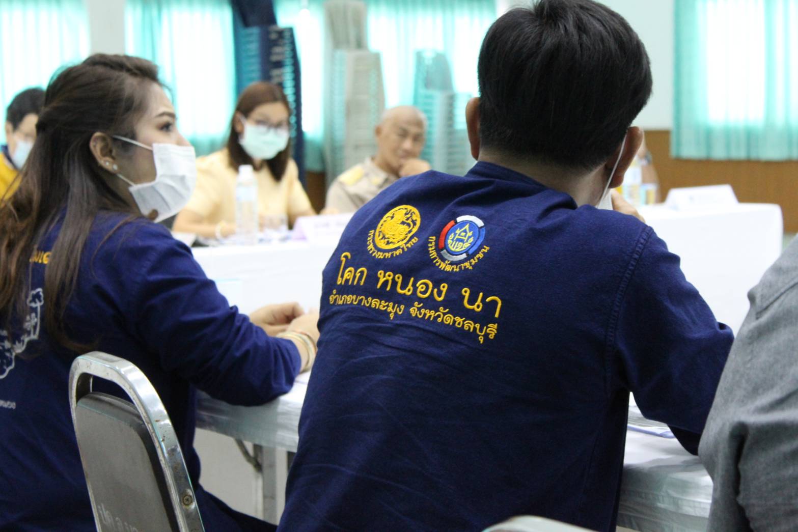 การประชุมคณะทำงานขับเคลื่อนการพัฒนาพื้นที่ต้นแบบการพัฒนาคุณภาพชีวิตตามหลักทฤษฎีใหม่ ประยุกต์สู่ “โคก หนอง นา โมเดล” อำเภอบางละมุง ครั้งที่ 1/2564