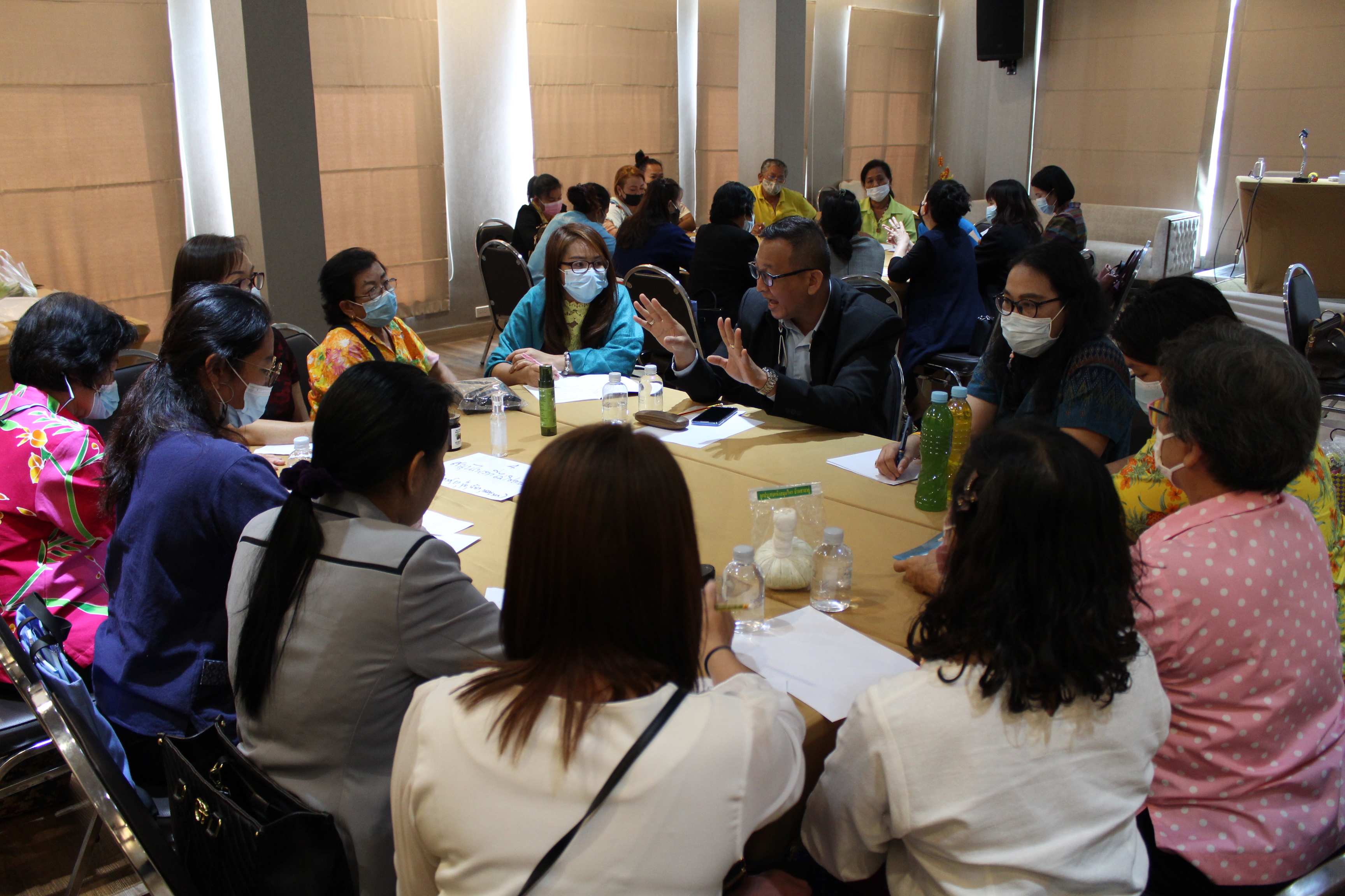 พจ.ชลบุรี พบปะเครือข่าย KBO จังหวัด