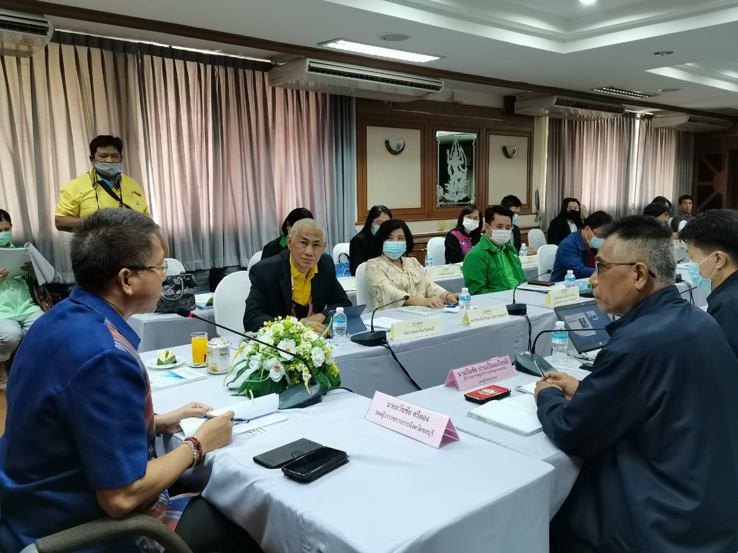 พจ.ชลบุรี ร่วมประชุมคณะกรรมการดำเนินงานโครงการพัฒนาระบบการส่งเสริม SME