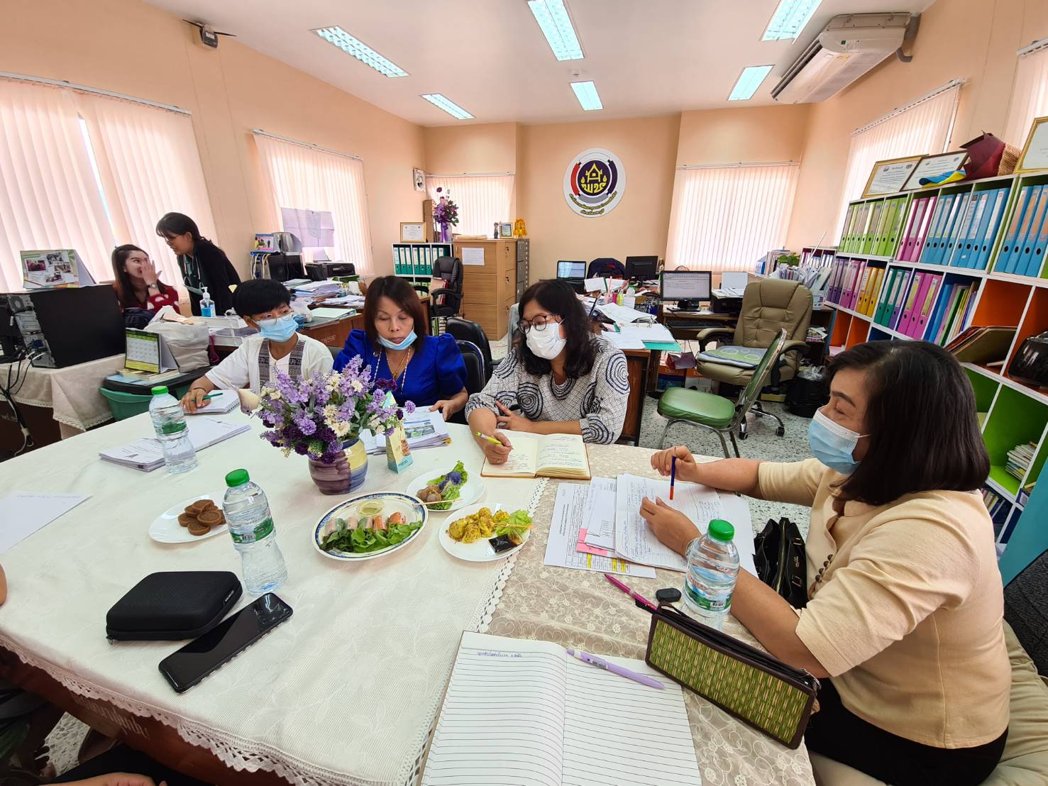 สพจ.ชลบุรี ลงพื้นที่ติดตาม​และสนับสนุนผู้ผลิต​ ผู้ประกอบการ OTOP​ สู่ยุค 4.0