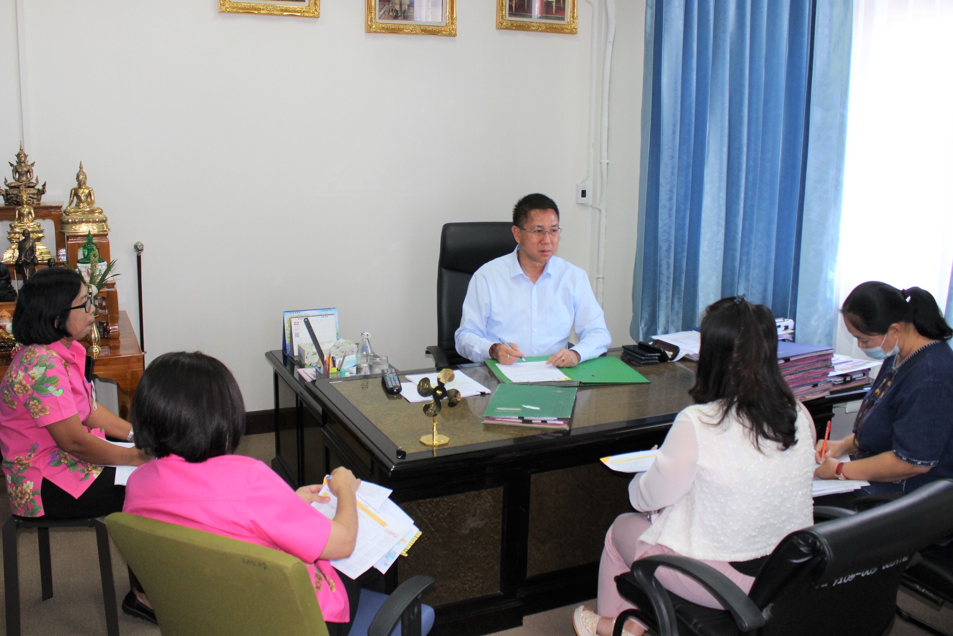 มรภ.สวนสุนันทา เข้าสัมภาษณ์รอง ผวจ.ชลบุรี เรื่อง จปฐ.