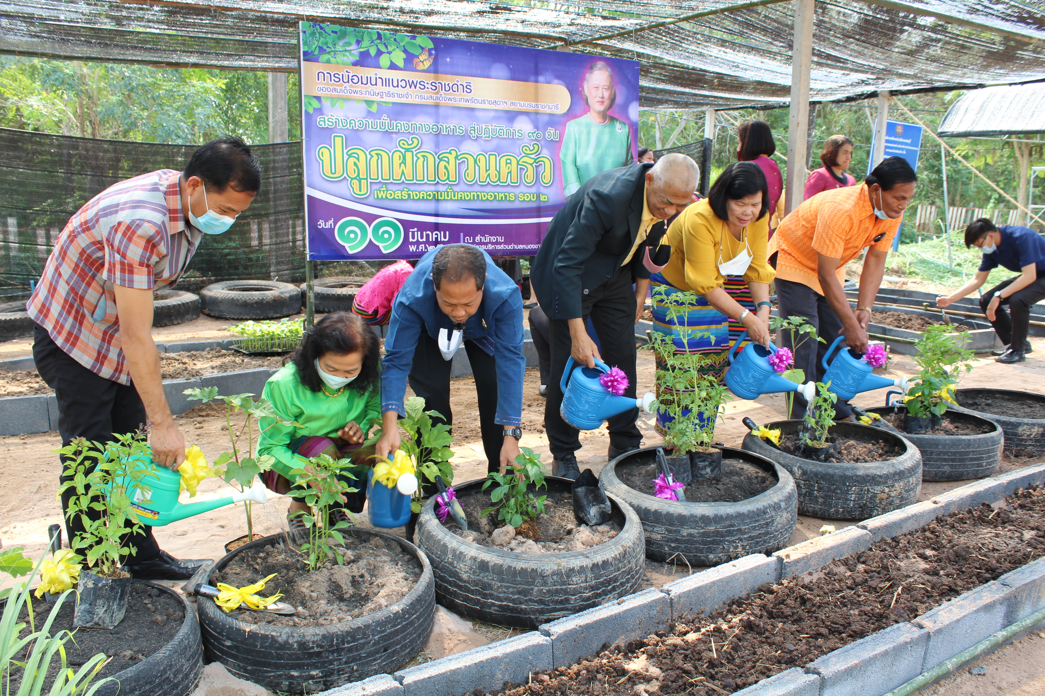 พช.ชลบุรี ร่วมลงนาม MOU 3 ฝ่าย ขับเคลื่อนปฏิบัติการ 90 วัน ปลูกผักสวนครัวเพื่อสร้างความมั่นคงทางอาหาร รอบ 2