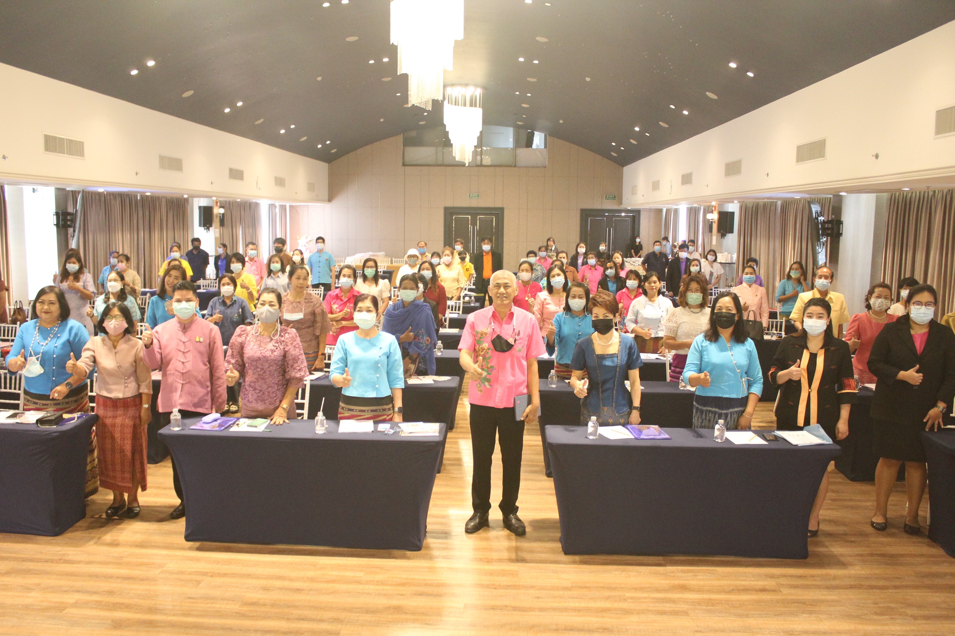 พช.ชลบุรี ประชุมเชิงปฏิบัติการพัฒนากลไกการบริหารจัดการหนี้ กองทุนพัฒนาบทบาทสตรี