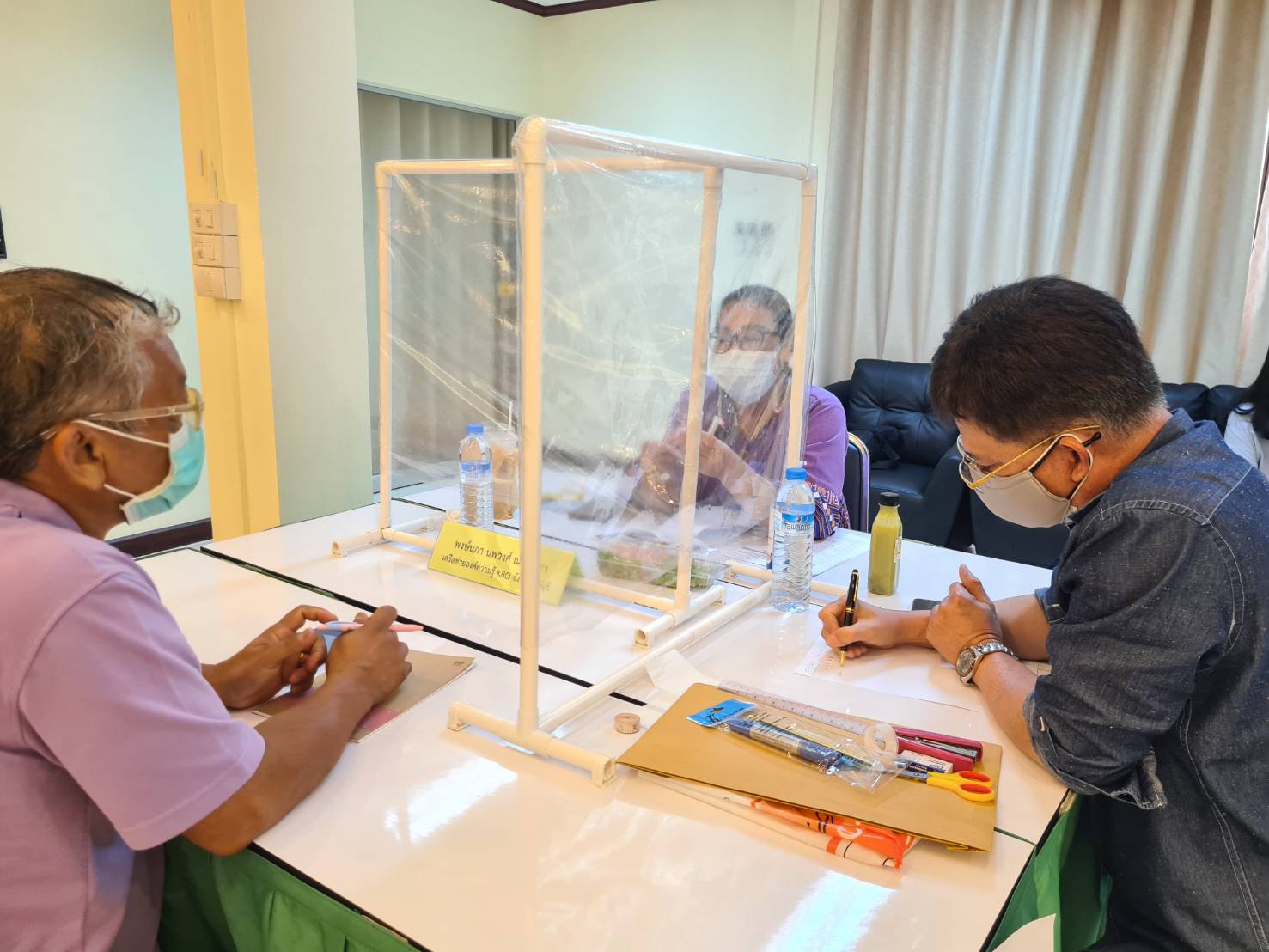 การพัฒนาผลิตภัณฑ์ OTOP โดยเครือข่ายองค์ความรู้ KBO จังหวัด