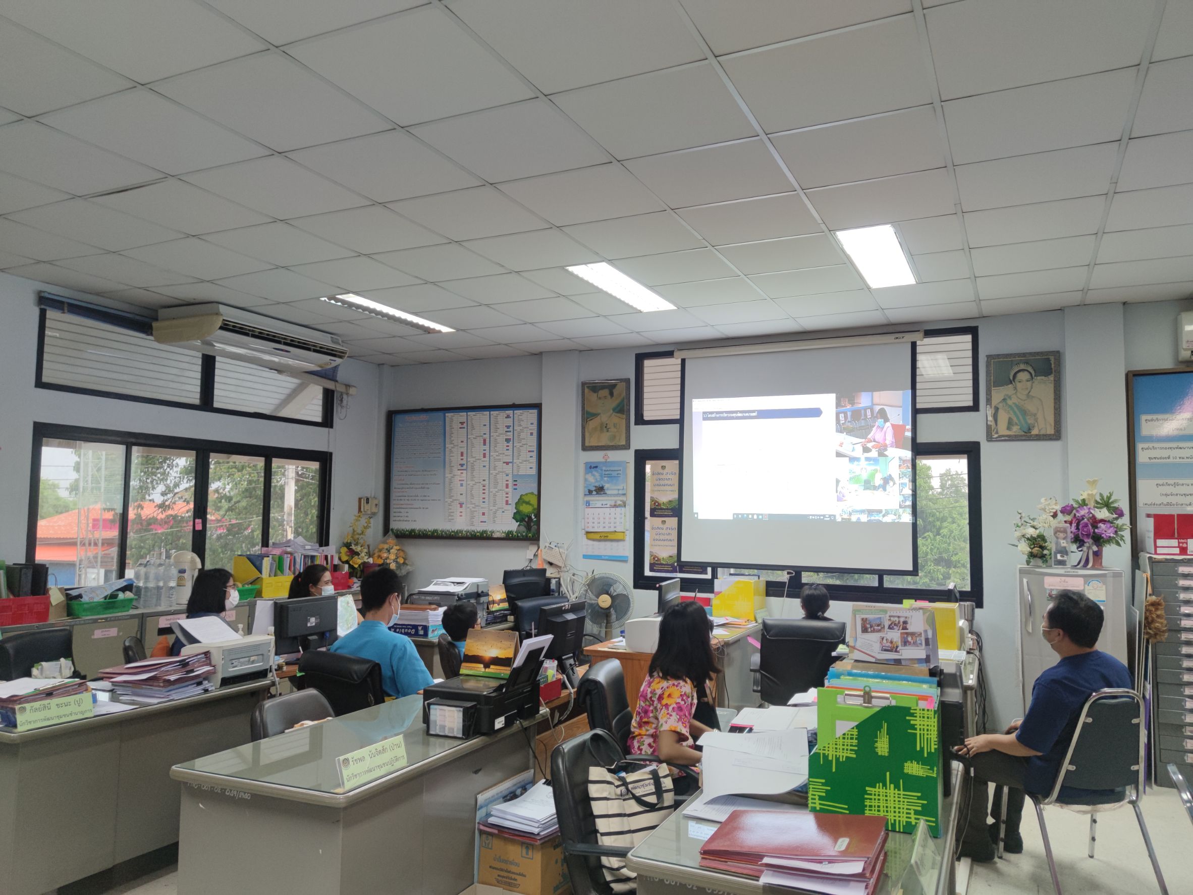 ประชุมชี้แจง เร่งรัด กำกับ ติดตามการดำเนินงานกองทุนพัฒนาบทบาทสตรี ครั้งที่ 4/2564