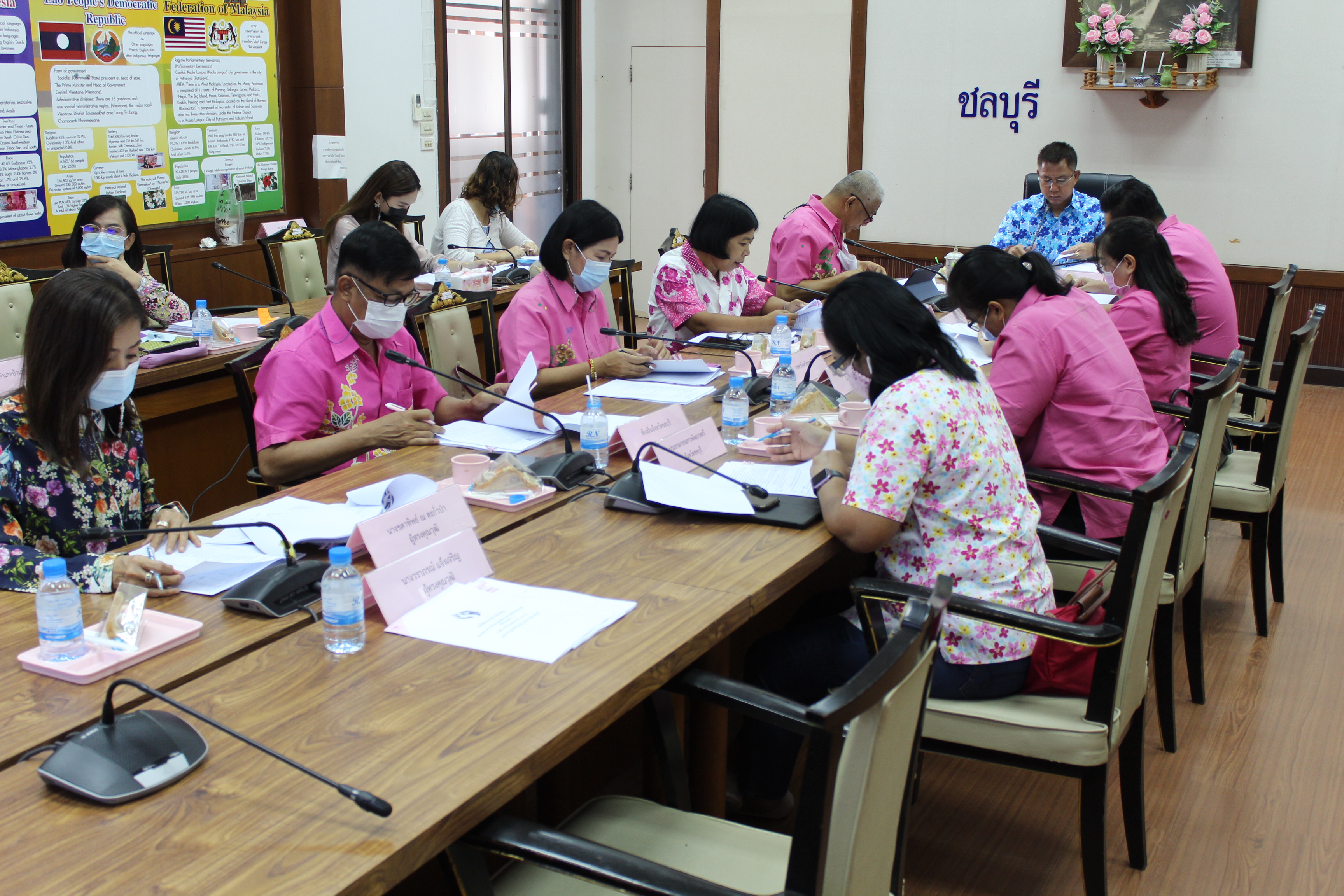 ประชุมคณะอนุกรรมการบริหารกองทุนพัฒนาบทบาทสตรีจังหวัดชลบุรี ครั้งที่ 5/2564