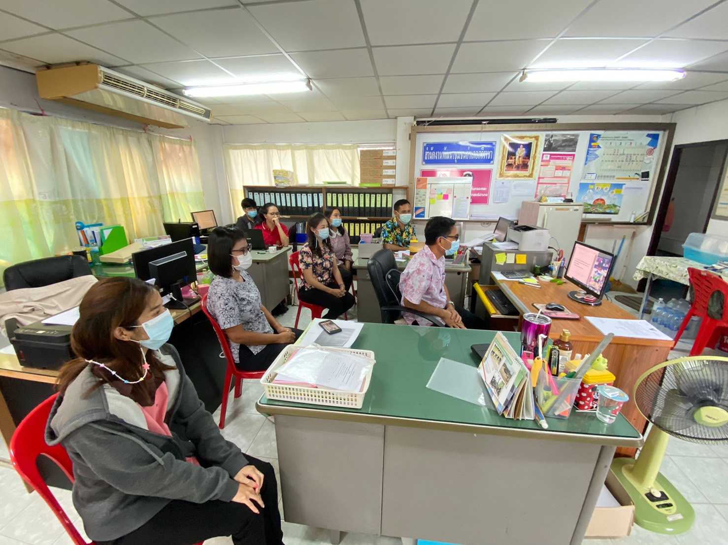 ประชุมชี้แจง เร่งรัด กำกับ ติดตามการดำเนินงานกองทุนพัฒนาบทบาทสตรี ครั้งที่ 4/2564