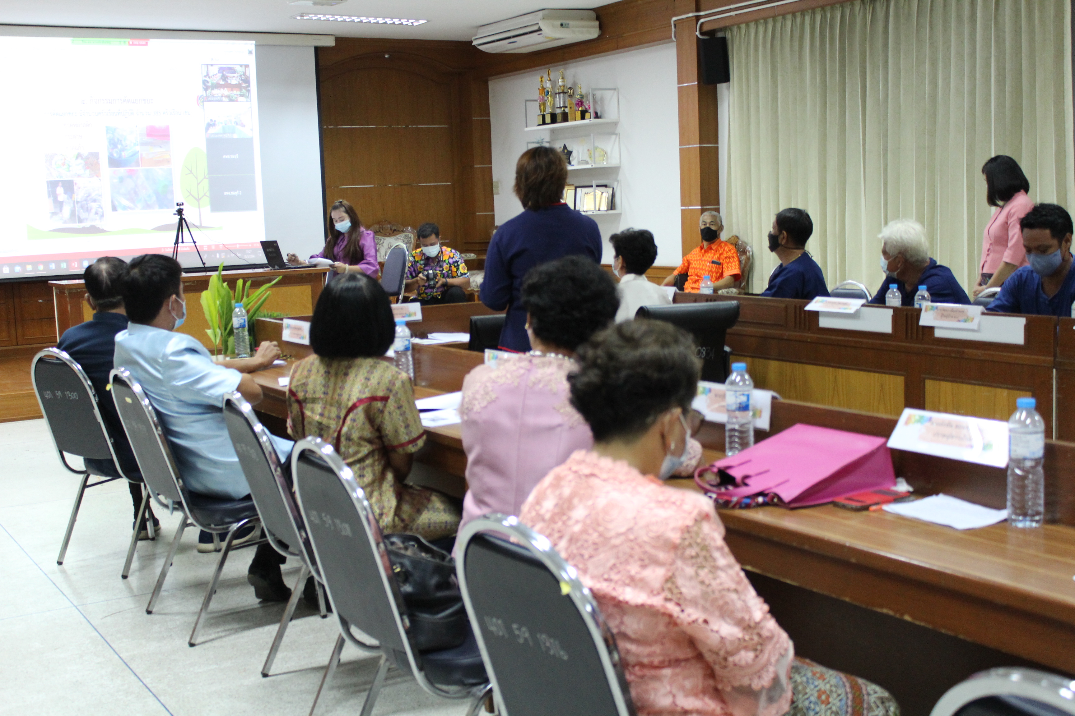 การประกวดผู้นำการเปลี่ยนแปลง ระดับดีเด่น เขตตรวจราชการที่ 8