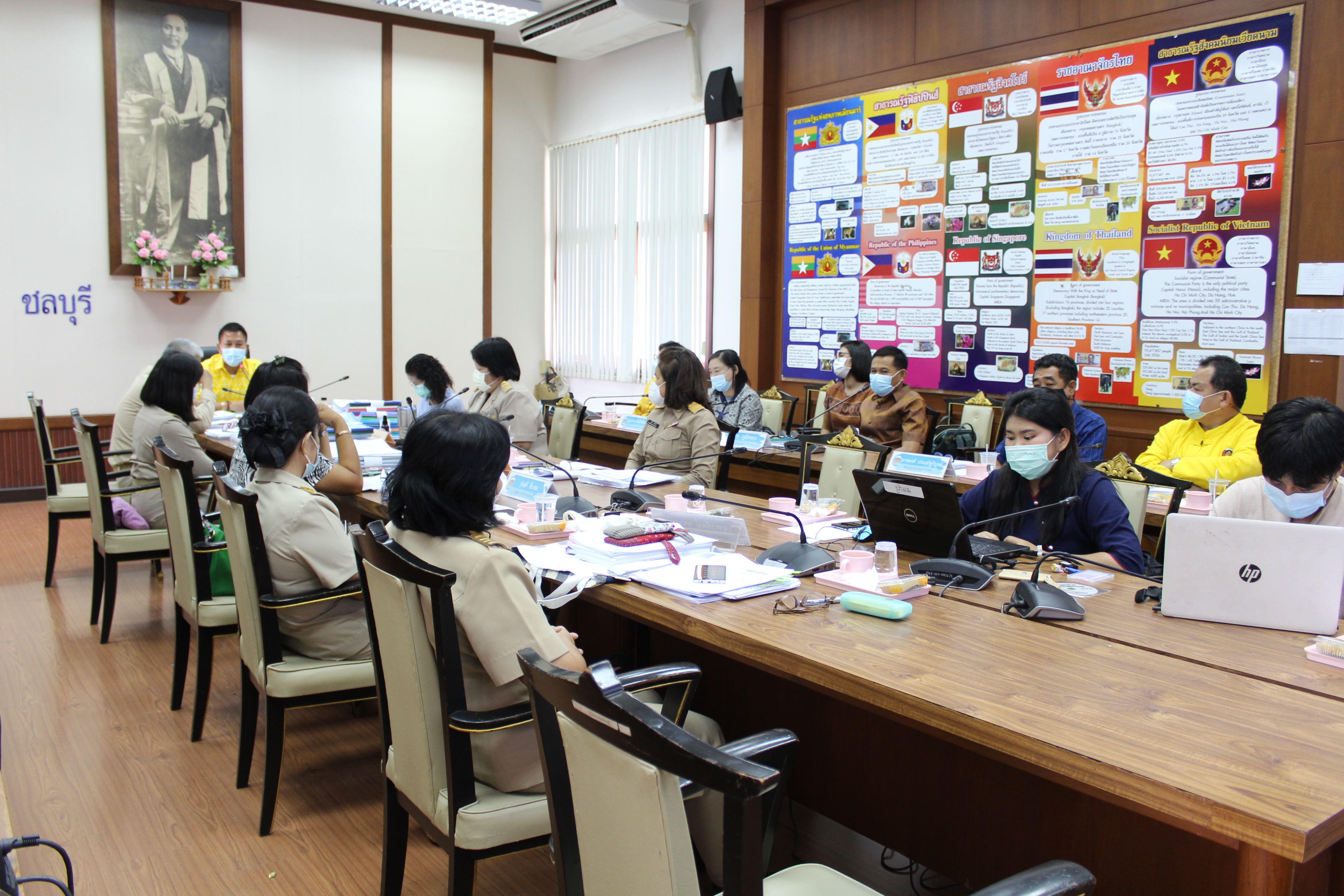 การประชุมคณะกรรมการรับรองมาตรฐานการพัฒนาชุมชนจังหวัดชลบุรี ครั้งที่ 1/2564