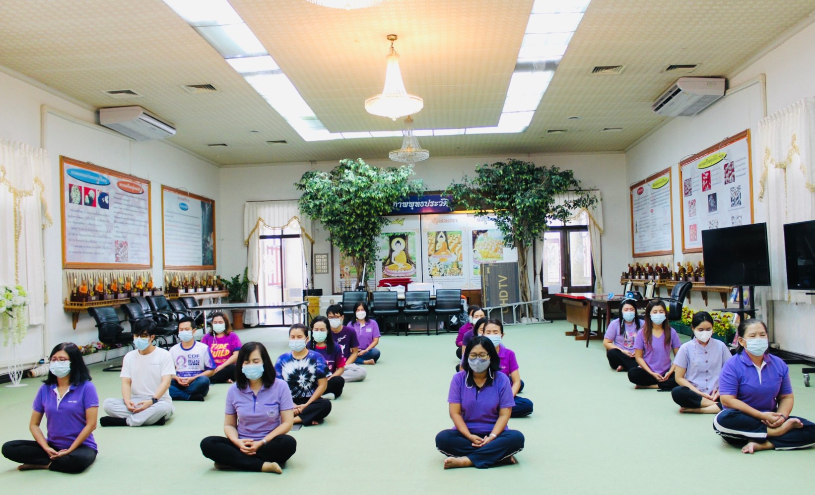 สพจ.ชลบุรี ทำกิจกรรมเสริมสร้างความผาสุกในองค์กร