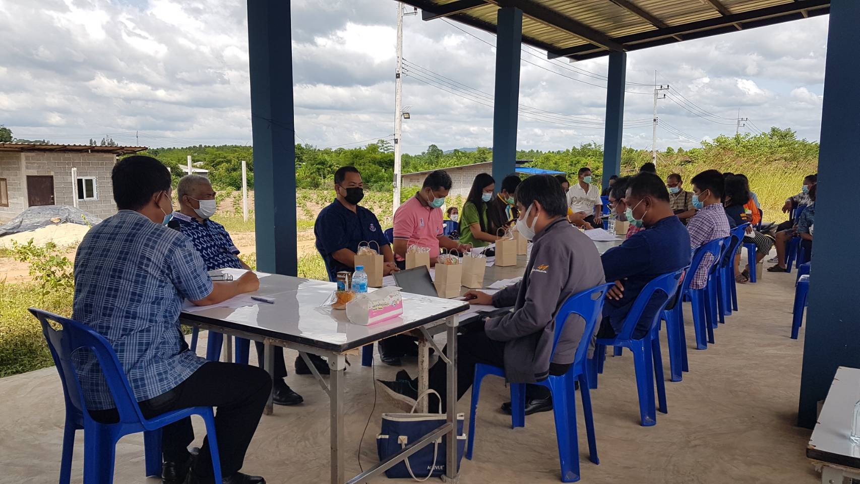 การประชุมคณะทำงานนโยบายที่ดินจังหวัดชลบุรี ด้านส่งเสริมพัฒนาอาชีพและการตลาด ประจำปีงบประมาณ พ.ศ. 2564