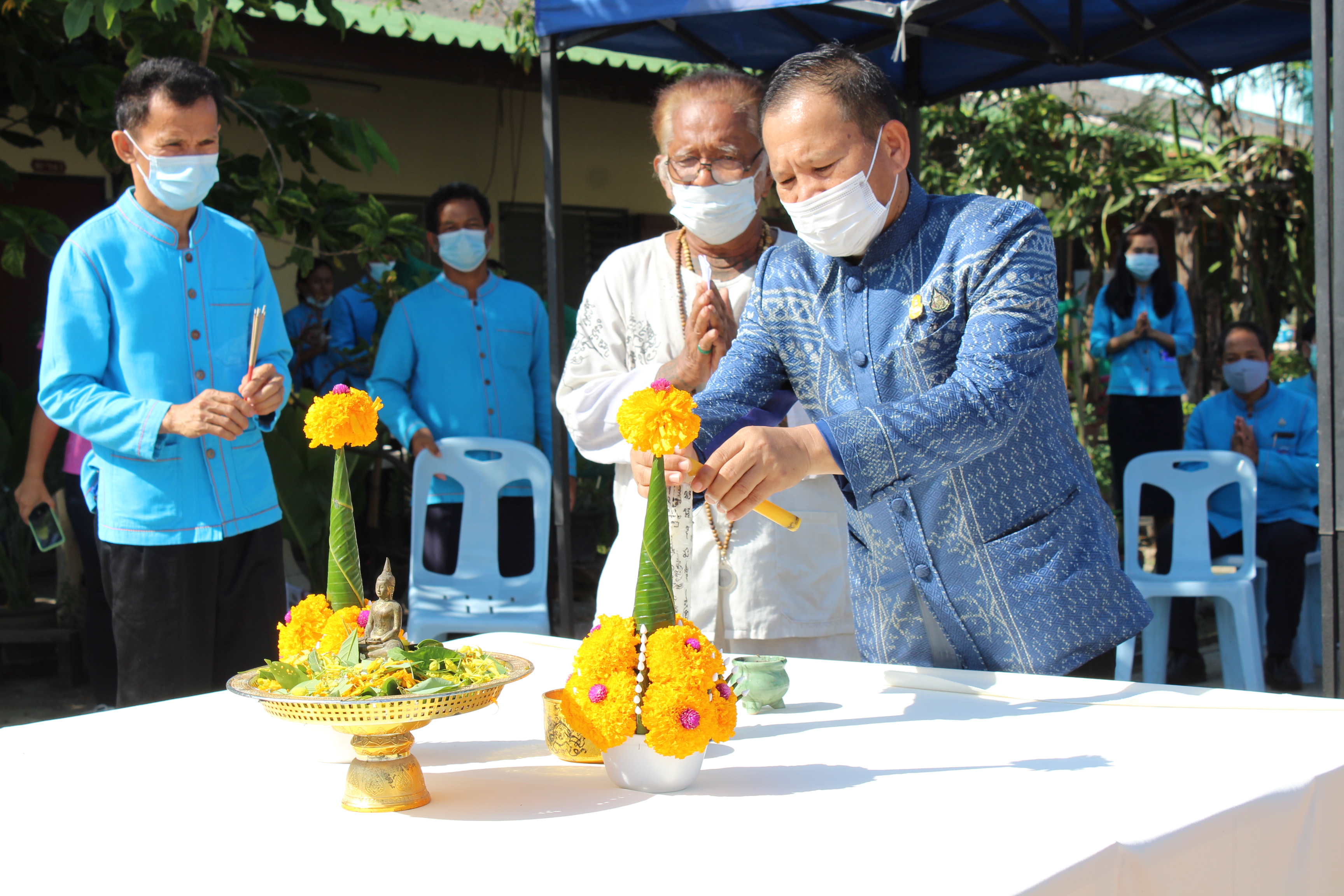 รอง อพช. เปิดป้ายโครงการถนนกินได้ และศูนย์ปันสุขชุมชน ศพช.ชลบุรี