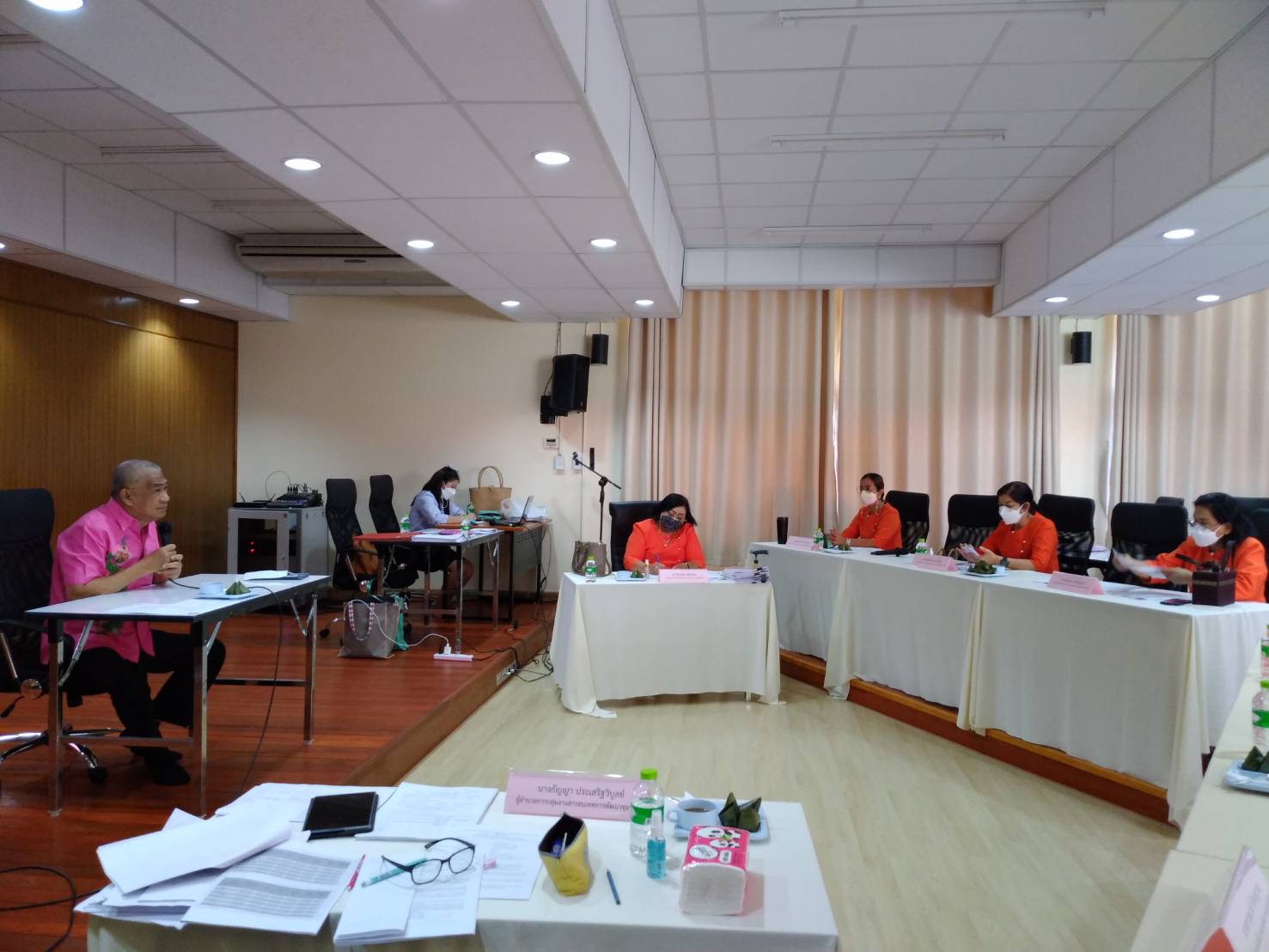 การประชุมคณะทำงานขับเคลื่อนกองทุนพัฒนาบทบาทสตรีจังหวัดชลบุรี ครั้งที่ 9/2564