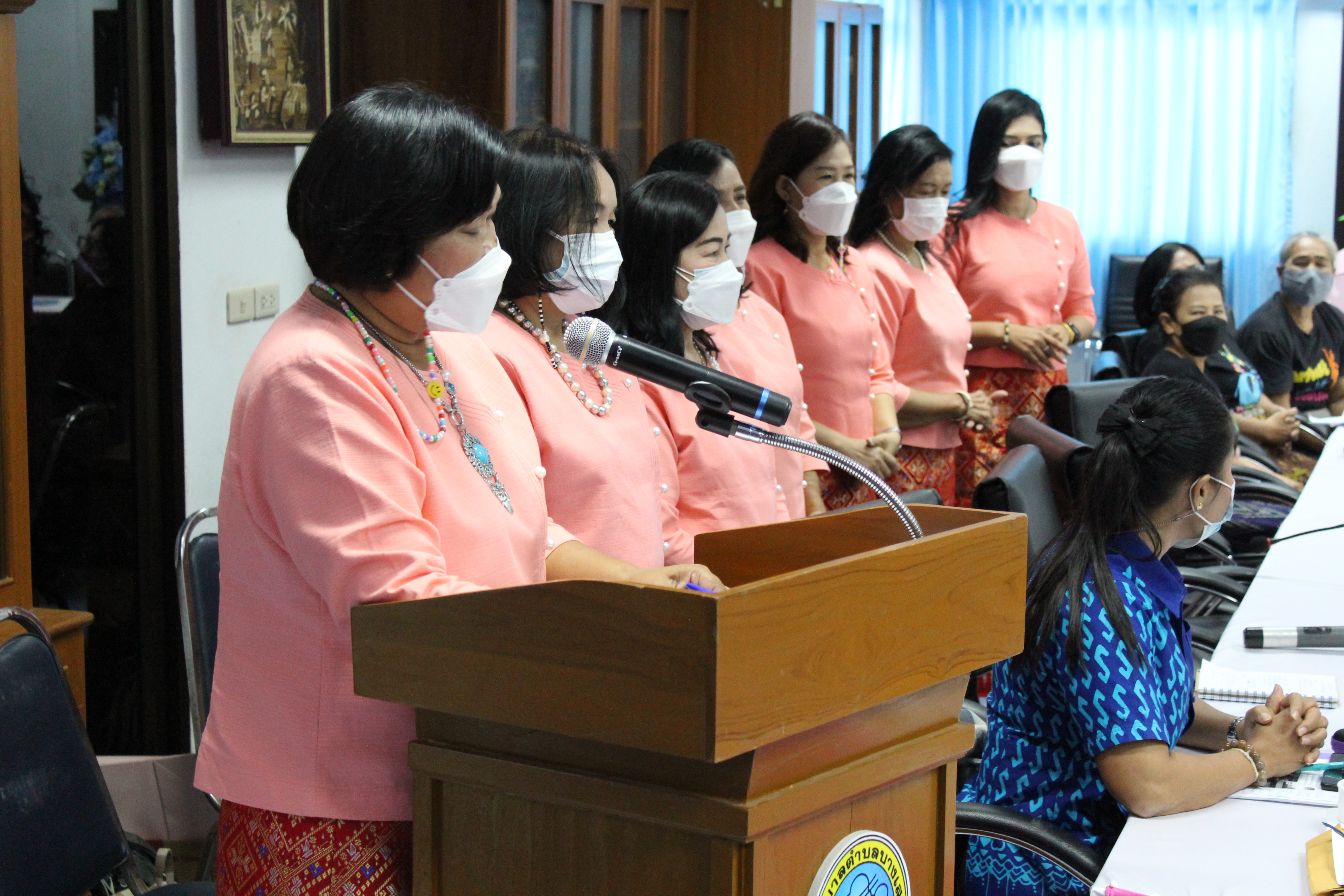 การคัดเลือกคนกองทุนพัฒนาบทบาทสตรีดีเด่นระดับเขตตรวจ