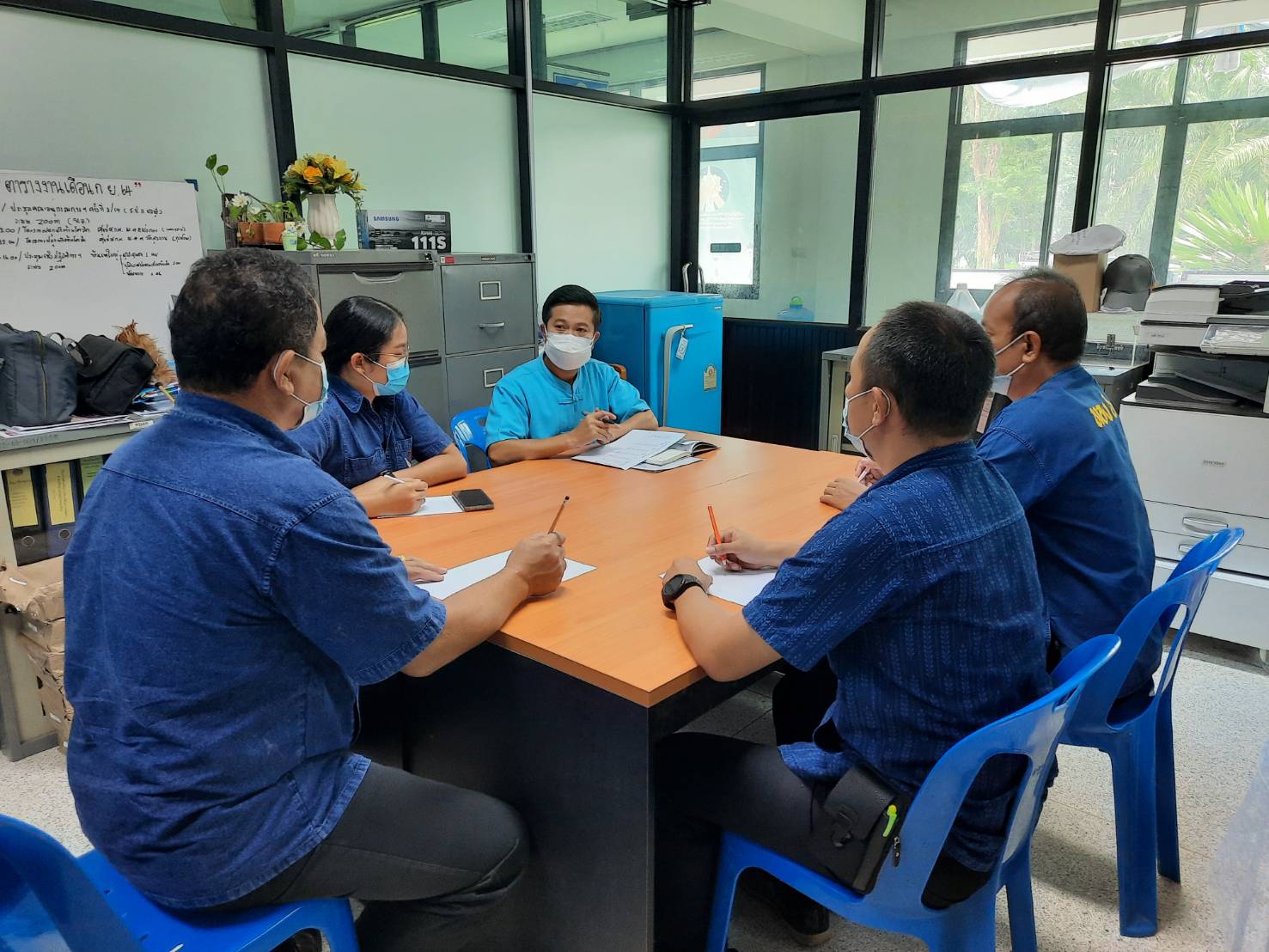 สพจ.ชลบุรี ลงพื้นที่ติดตาม สนับสนุน และนิเทศงานการจัดเก็บข้อมูล จปฐ. และ กชช.2ค