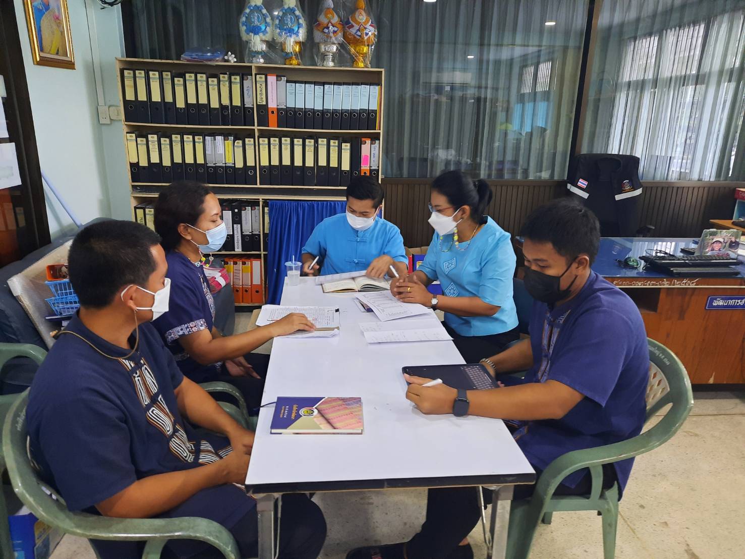 สพจ.ชลบุรี ลงพื้นที่ติดตาม สนับสนุน และนิเทศงานการจัดเก็บข้อมูล จปฐ. และ กชช.2ค