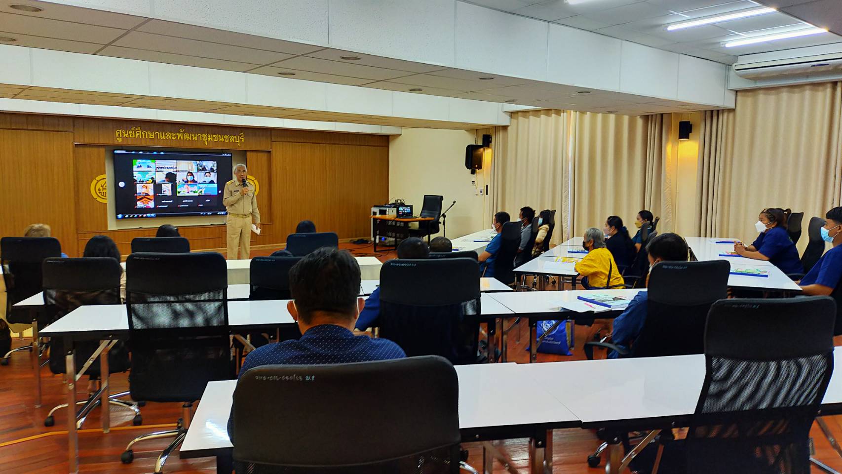 พช.จัดฝึกอบรมระยะสั้นการพัฒนากสิกรรมสู่ระบบเศรษฐกิจพอเพียง รูปแบบ โคก หนอง นา โมเดล