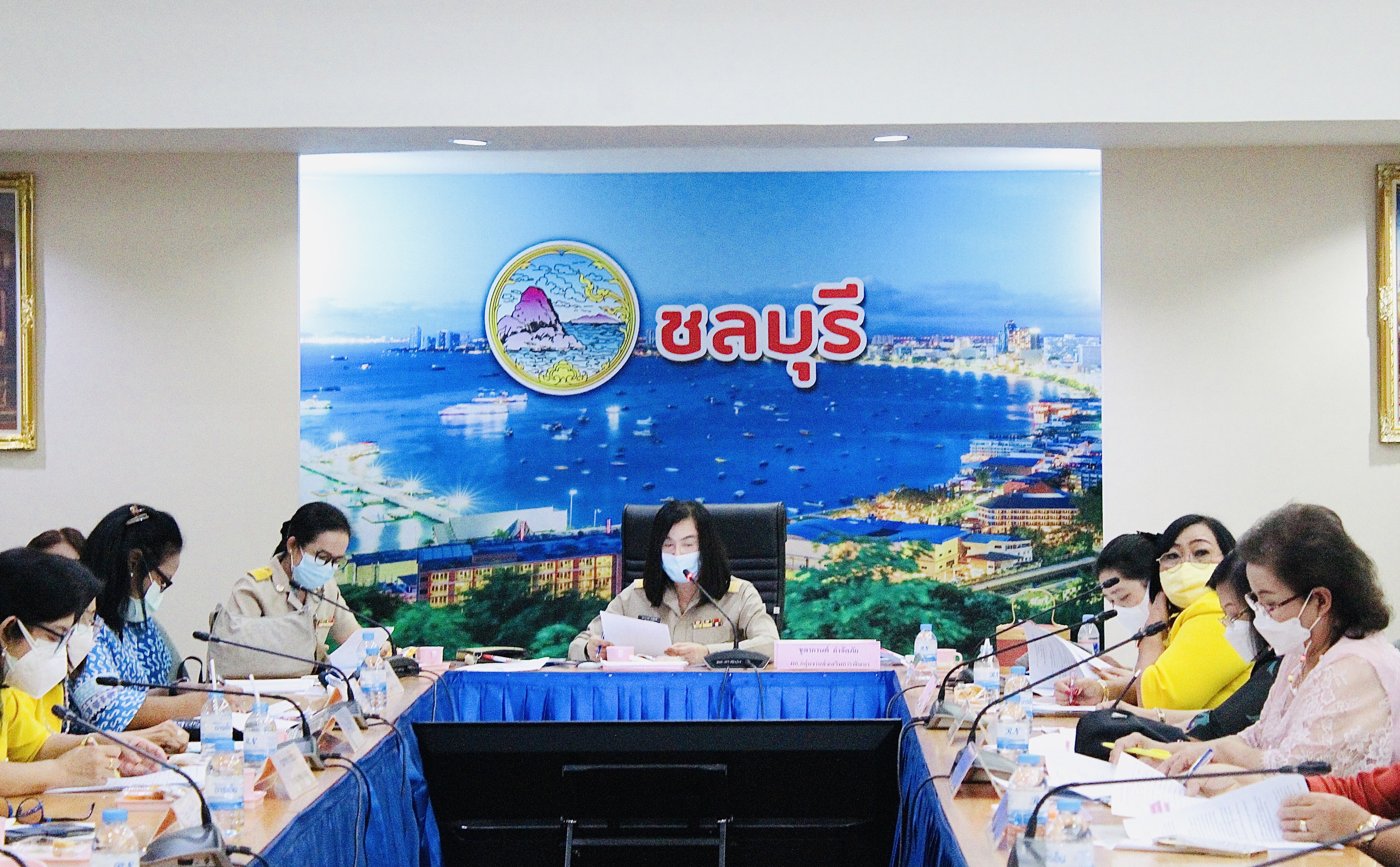 การประชุมคณะกรรมการพัฒนาสตรีจังหวัดชลบุรี ครั้งที่ 2/2564